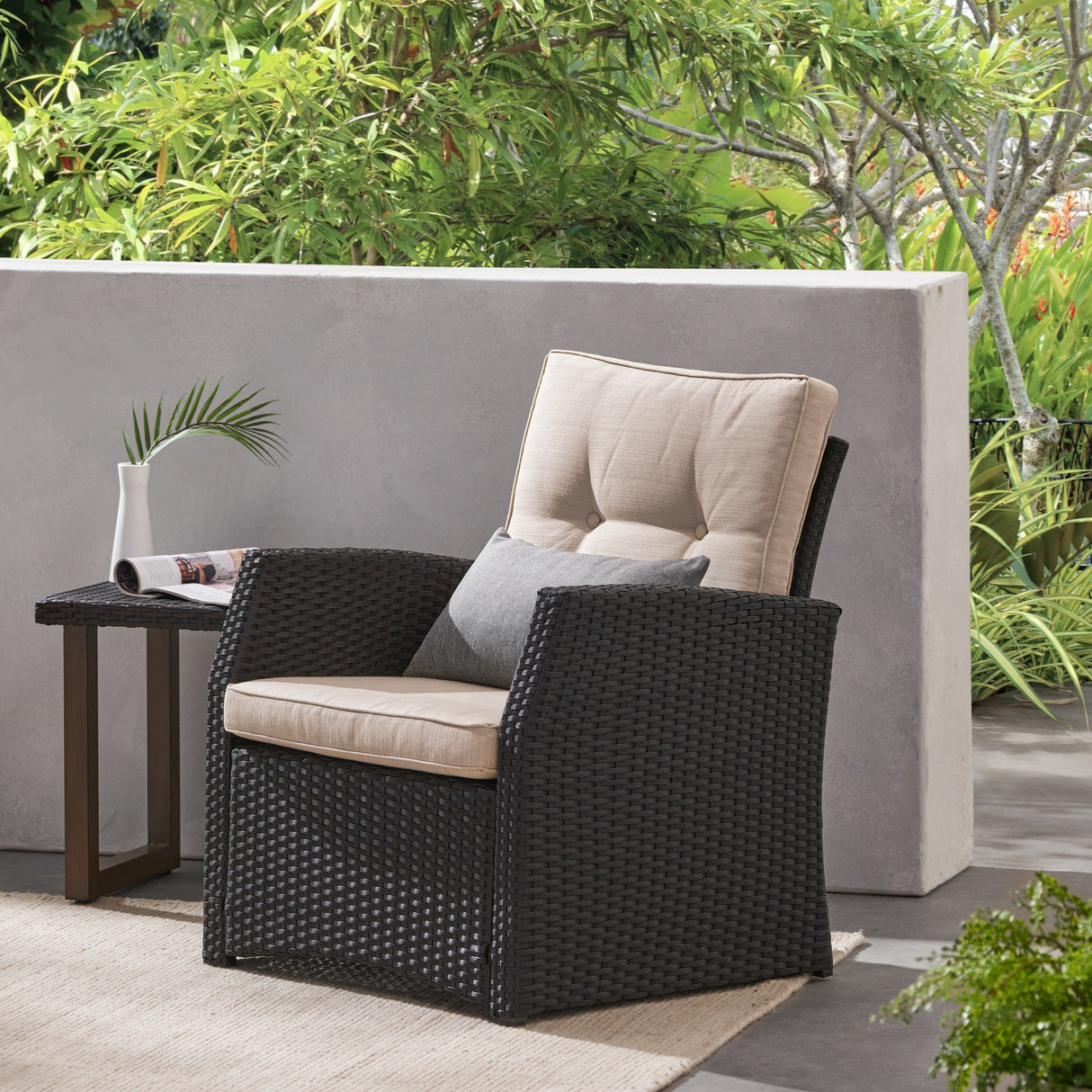 St Marta Single Sofa Outdoor Relaxation Chair