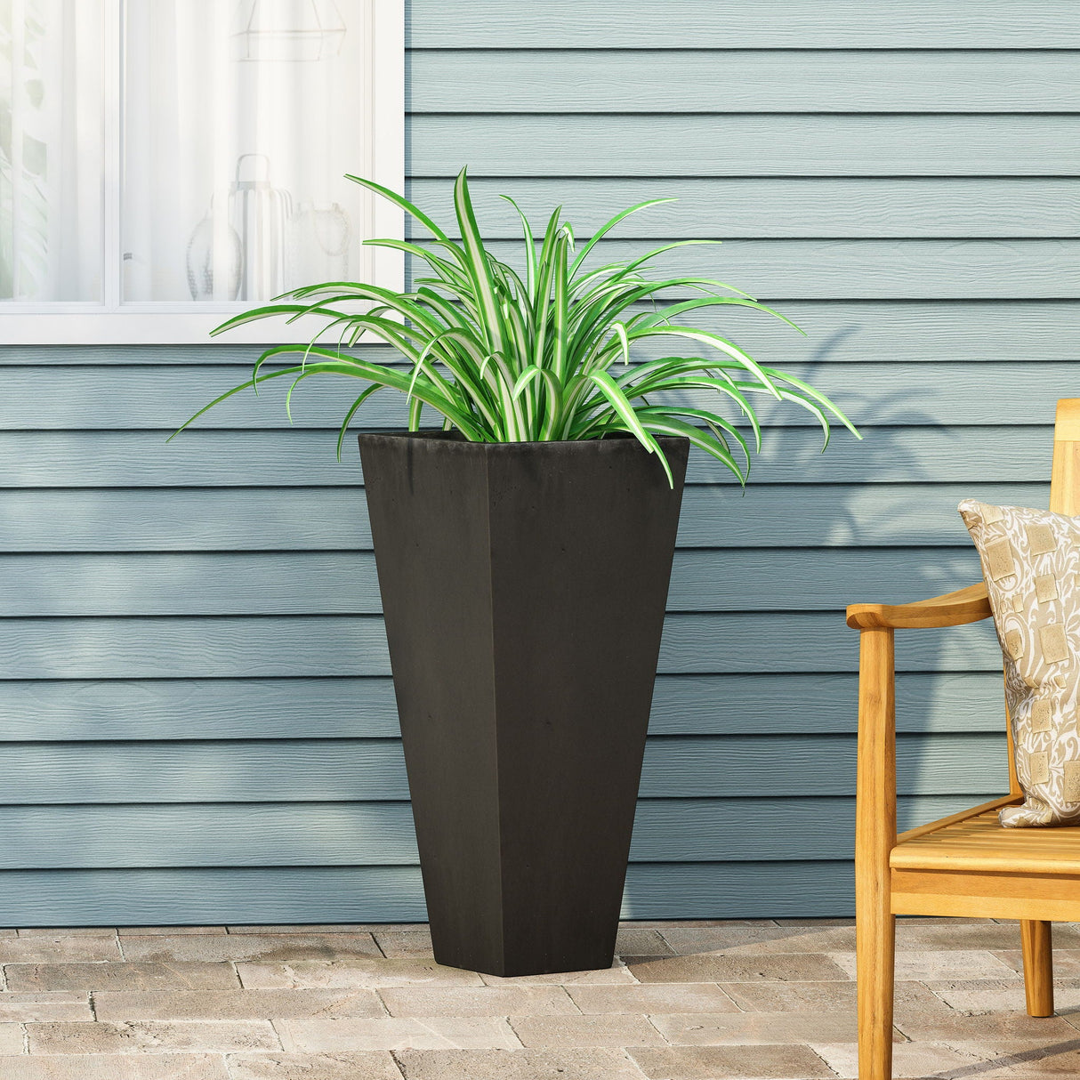 Outdoor Modern Cast Stone Planter