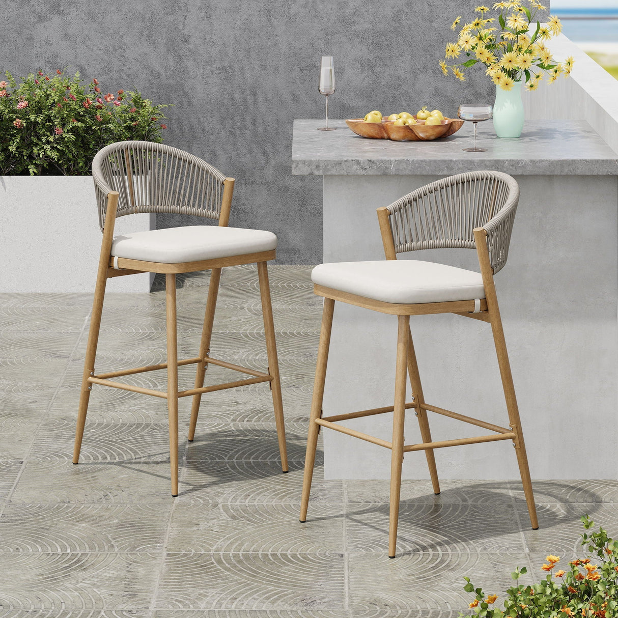 Outdoor Bar Height Metal Frame Counter Stools with Scallop Shaped Backrest