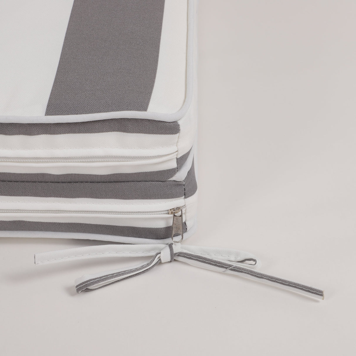 2-Piece Outdoor Chaise Lounge Cushion Set, Grey/White