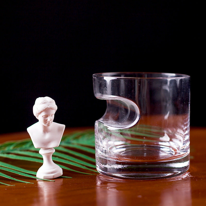 2-Pack Whiskey Glass with Built-in Cigar Rest and Cigar Cutter