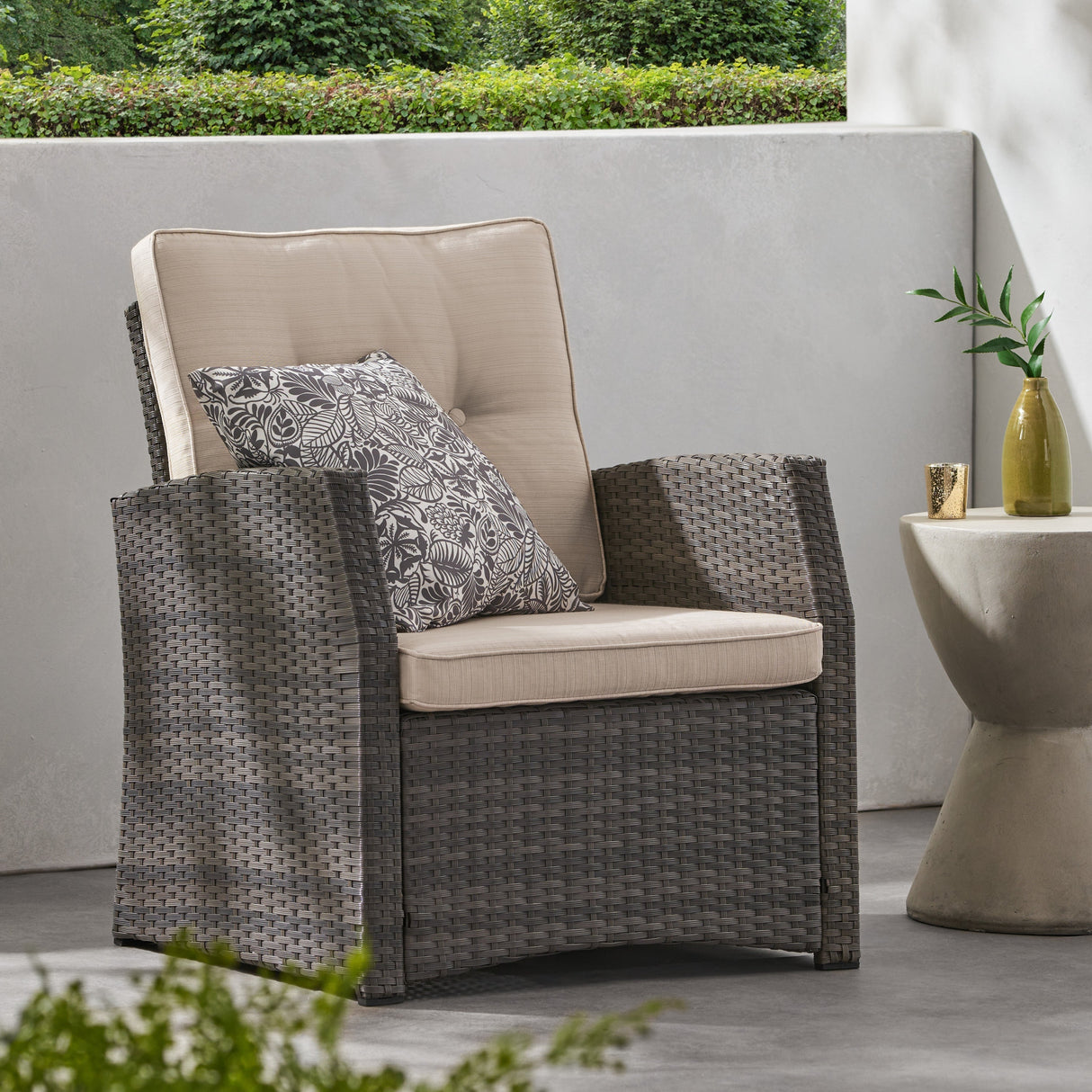 ST MARTA Single Sofa Outdoor Relaxation Seat Grey PE Rattan Waterproof Fabric