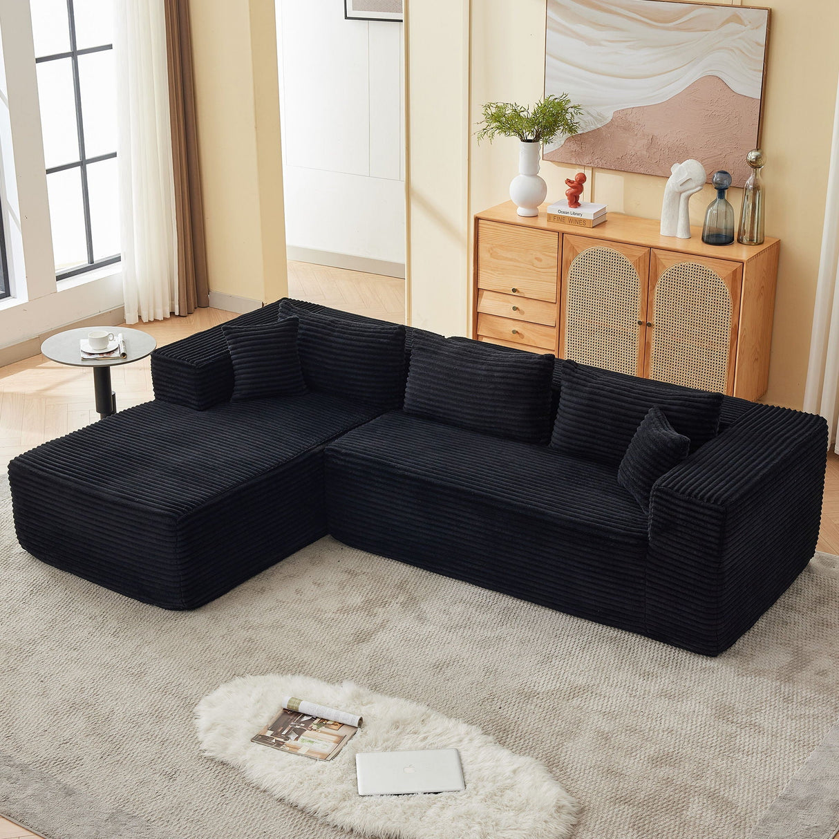 Modular Sofa With Square Legs