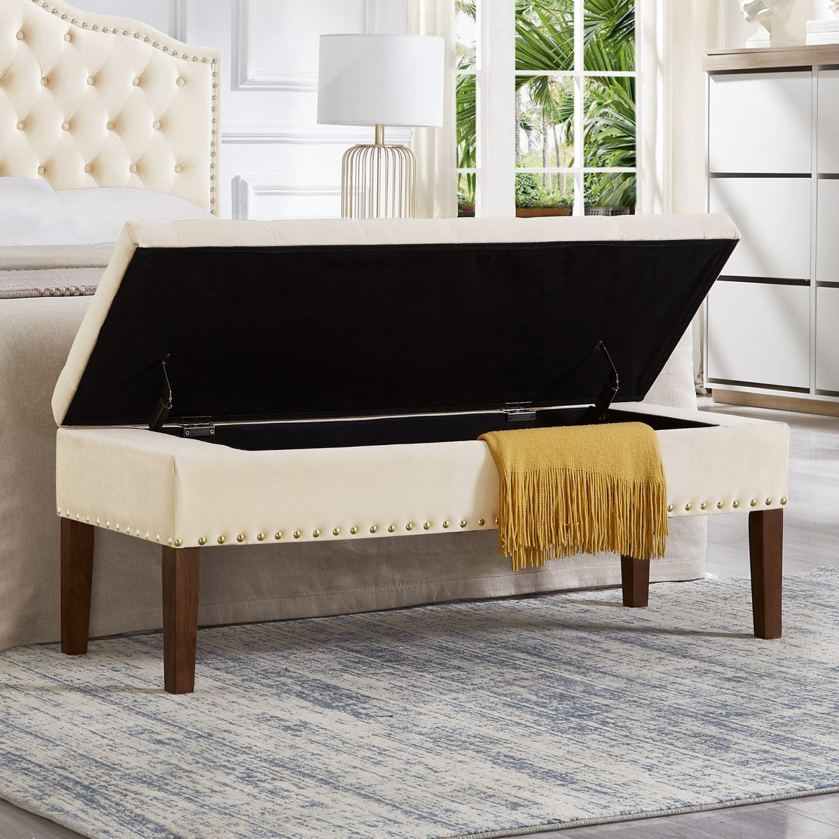 Tufted Bench with Storage