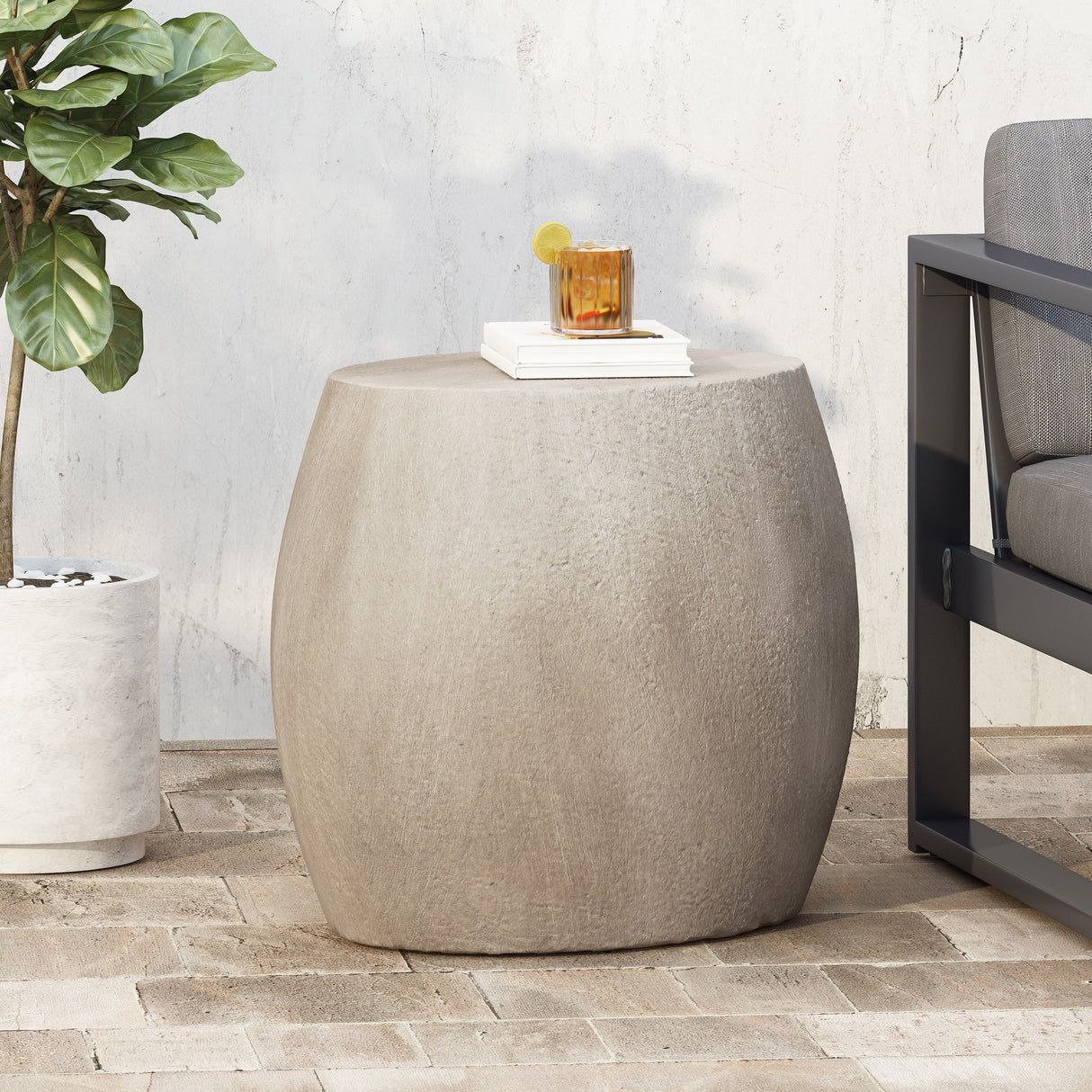 Outdoor Oval-Shaped Side Table, Light Grey