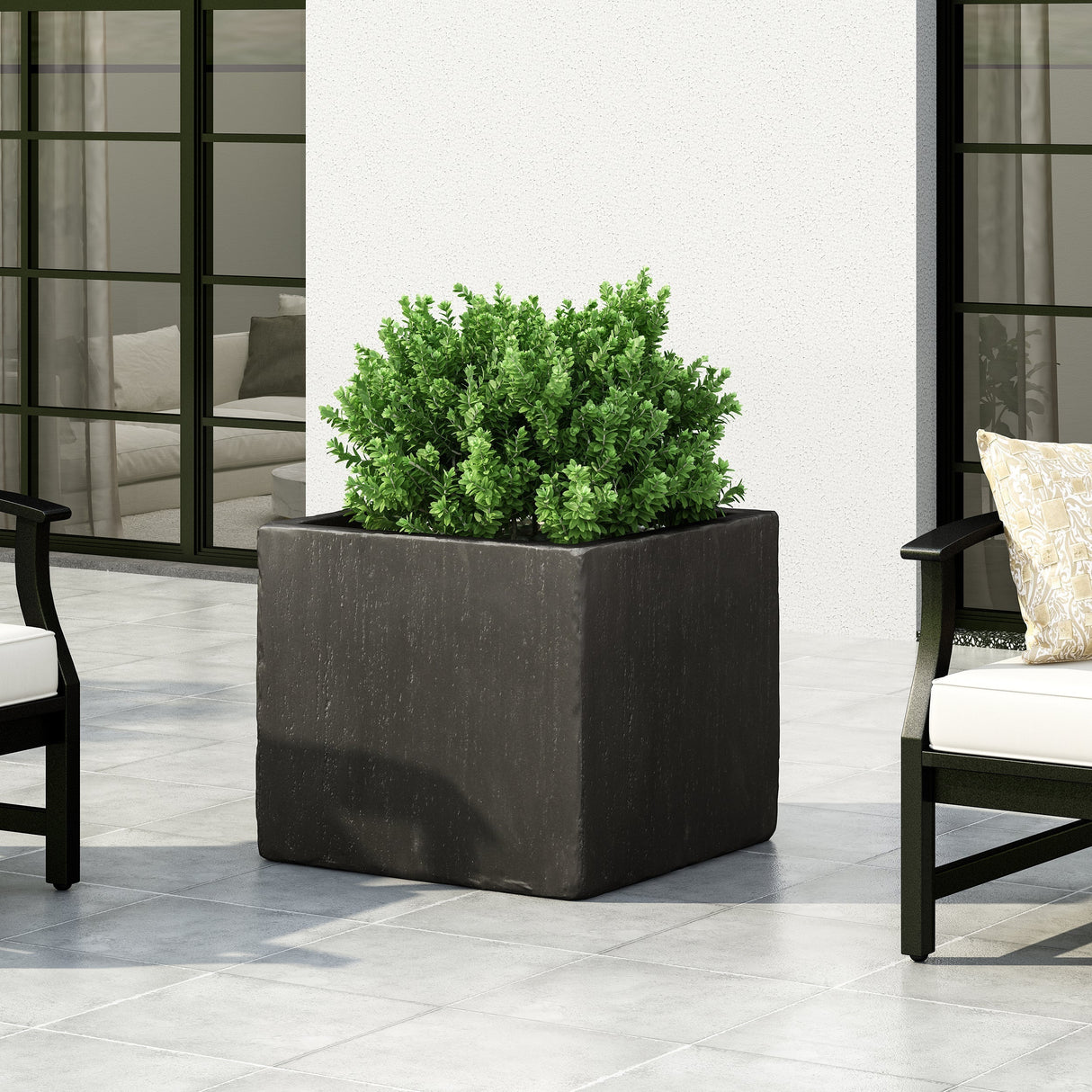 21.5' L Outdoor Magnesium Oxide Planter in Black