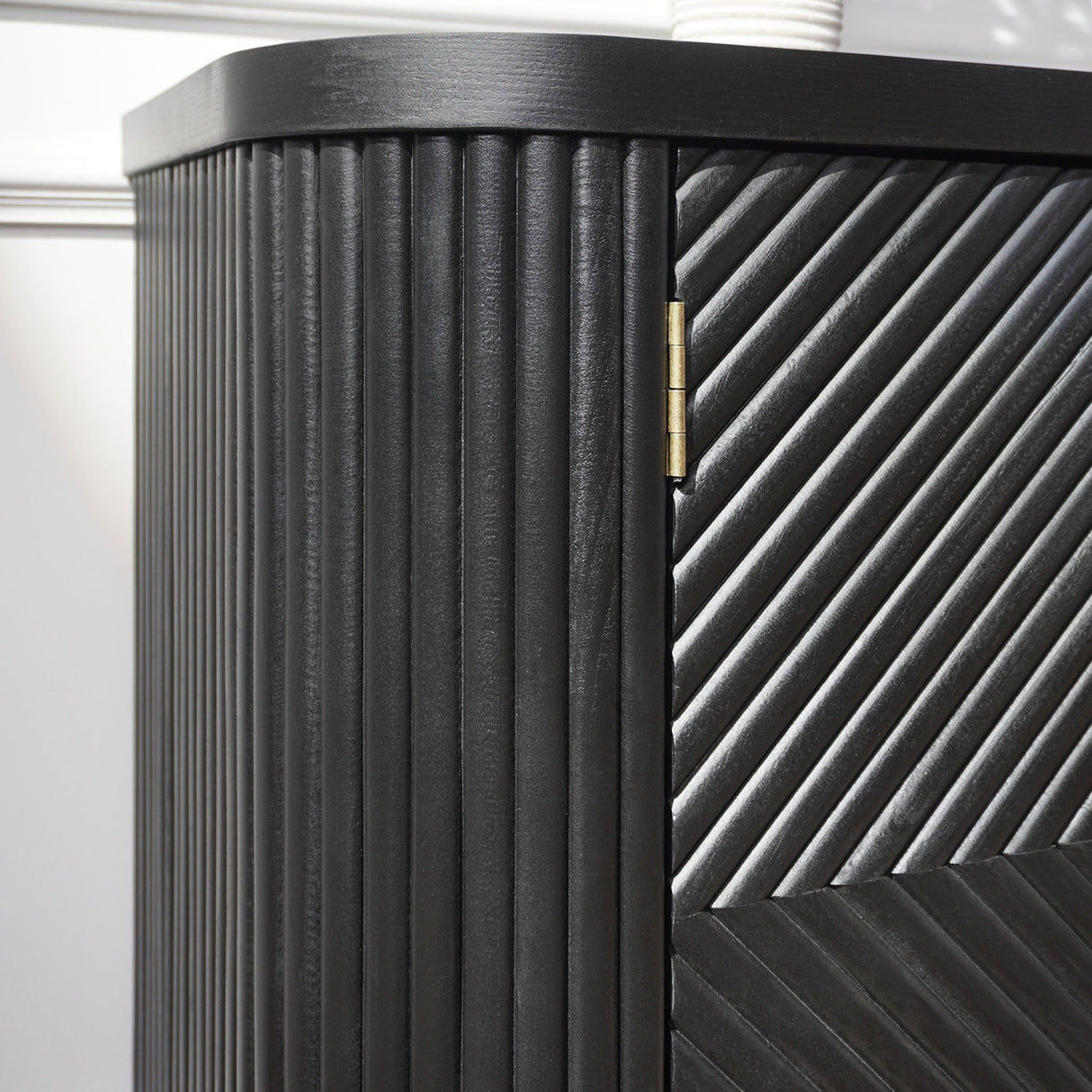 Modern Accent Buffet Cabinet