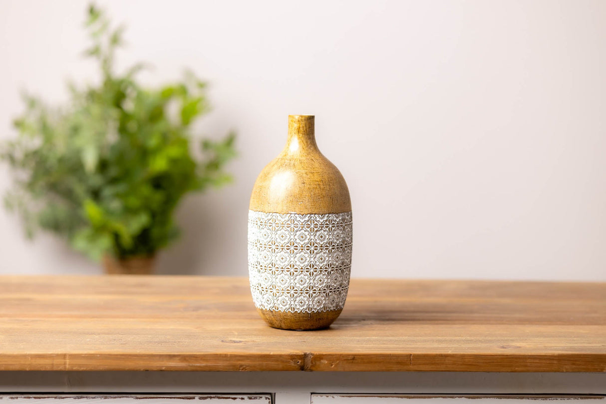 Embossed Pattern Decorative Vase