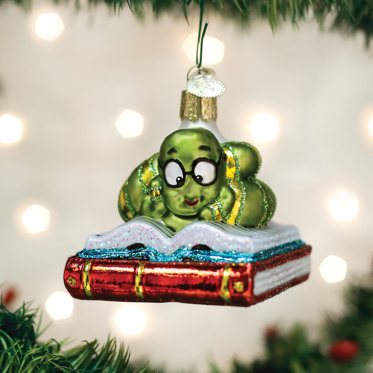 Bookworm-Ornament-Christmas-Ornaments