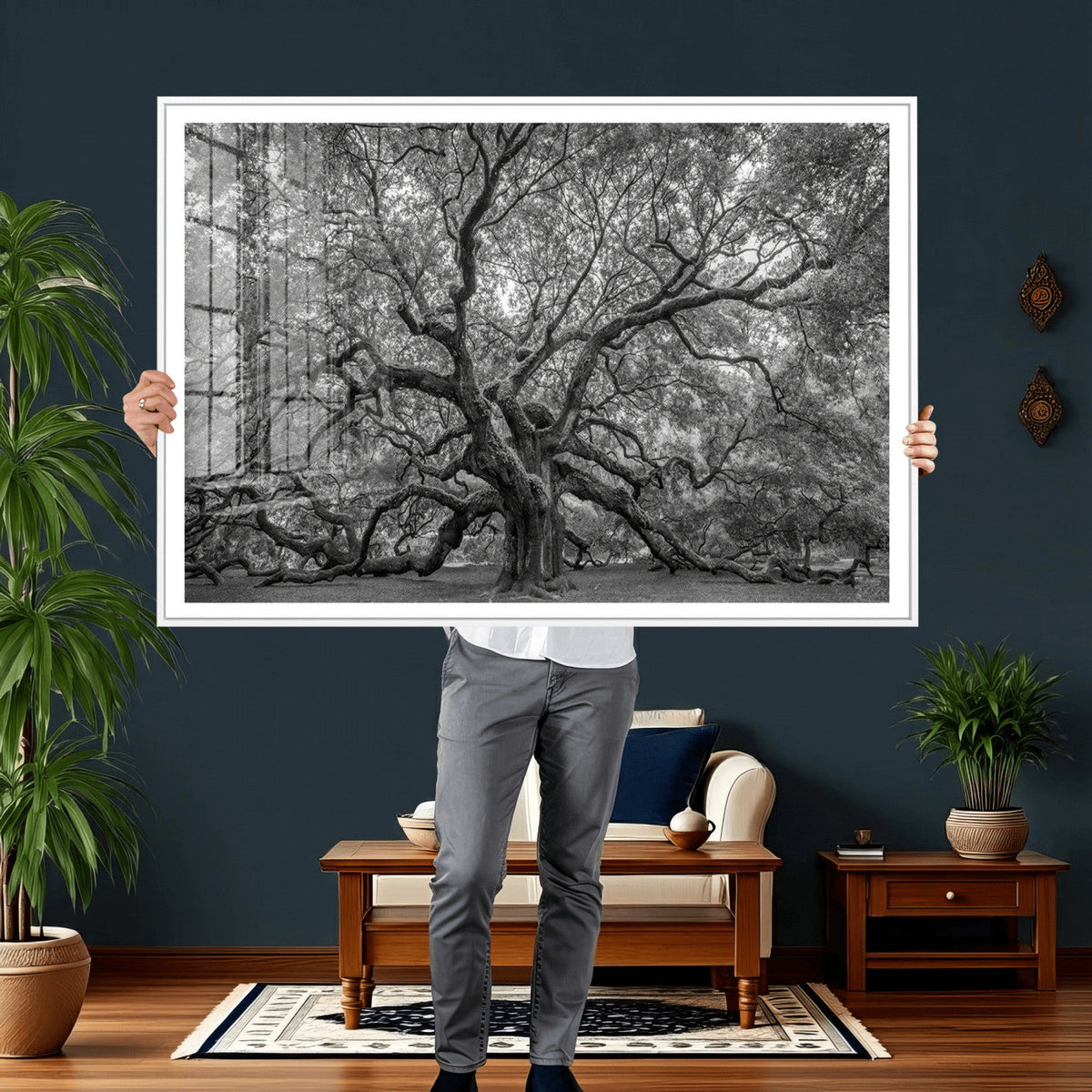 Majestic Angel Oak Tree Black and White Canvas Print – Multi