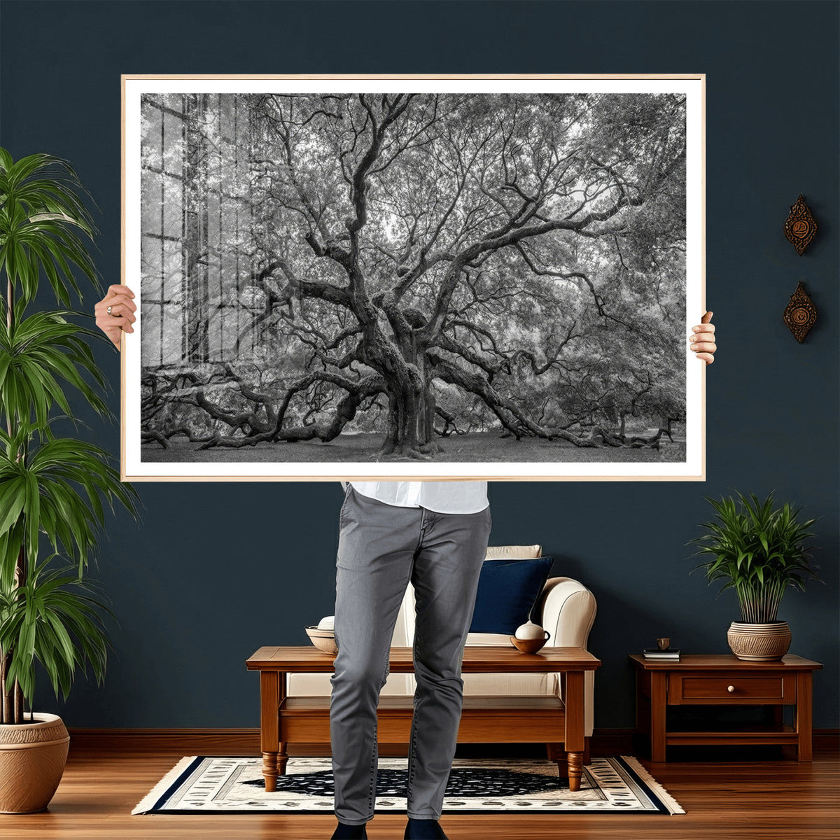 Majestic Angel Oak Tree Black and White Canvas Print – Multi