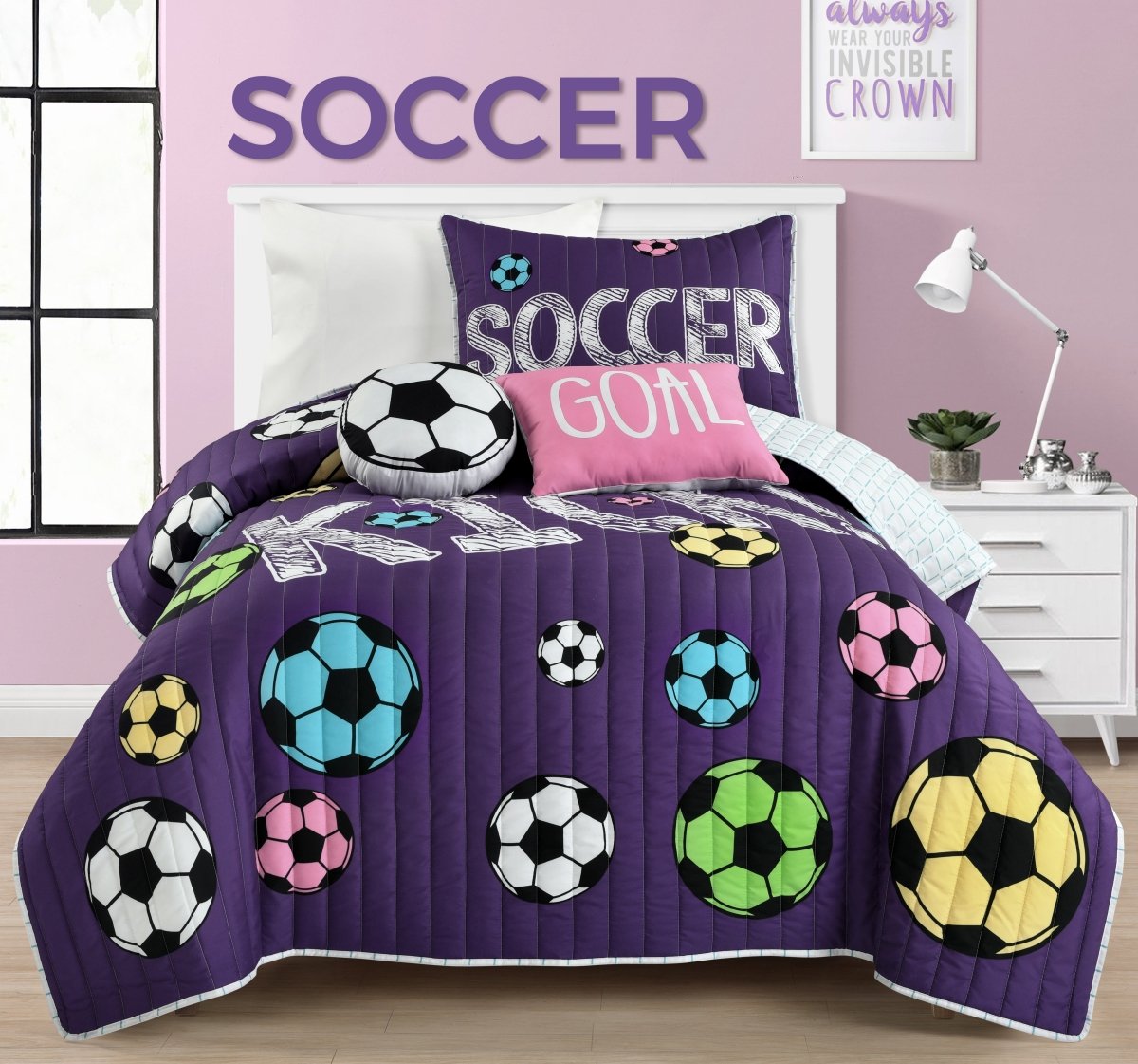 Girls Soccer Kick Quilt Set