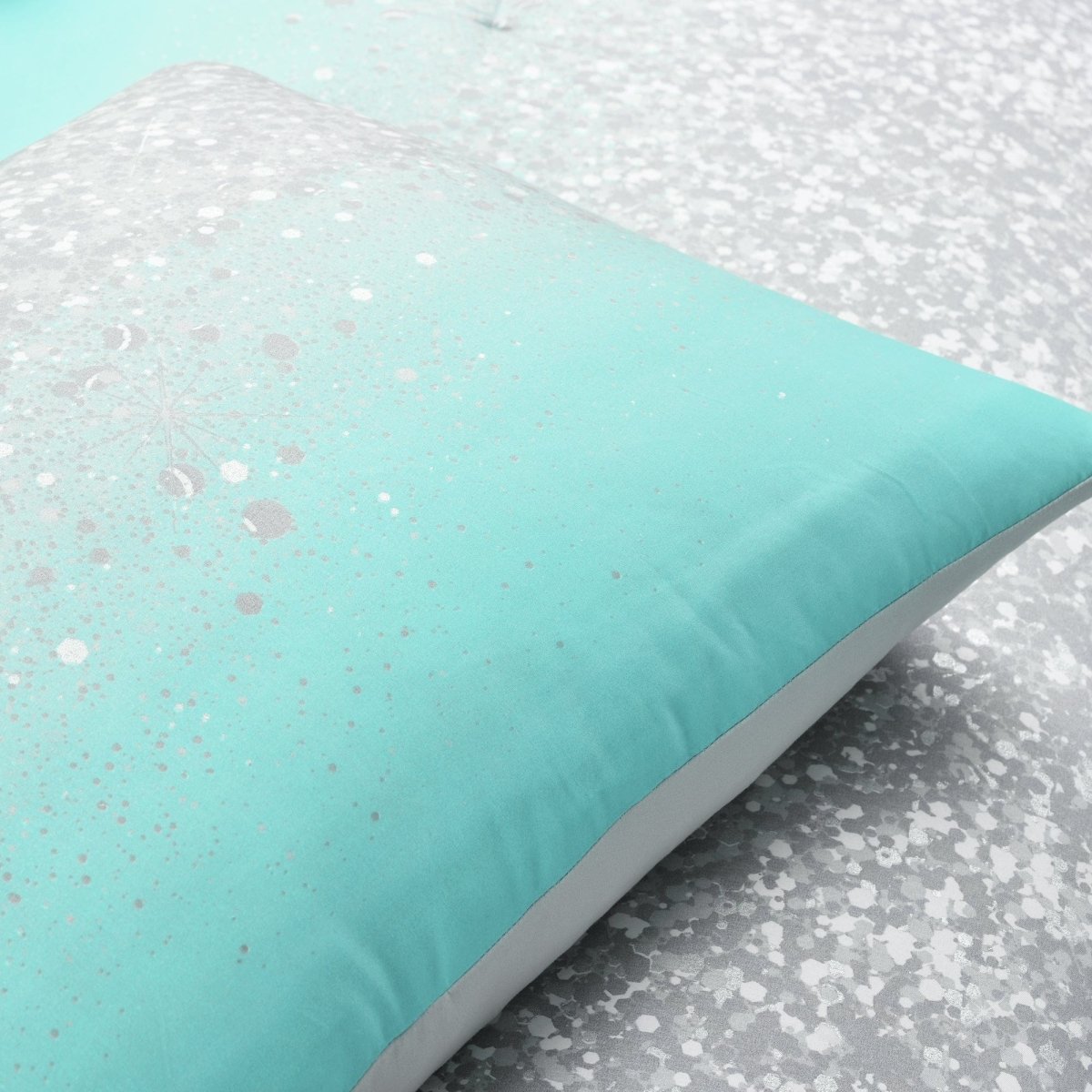 Glitter Ombre Metallic Print Comforter Set With Pillowcases