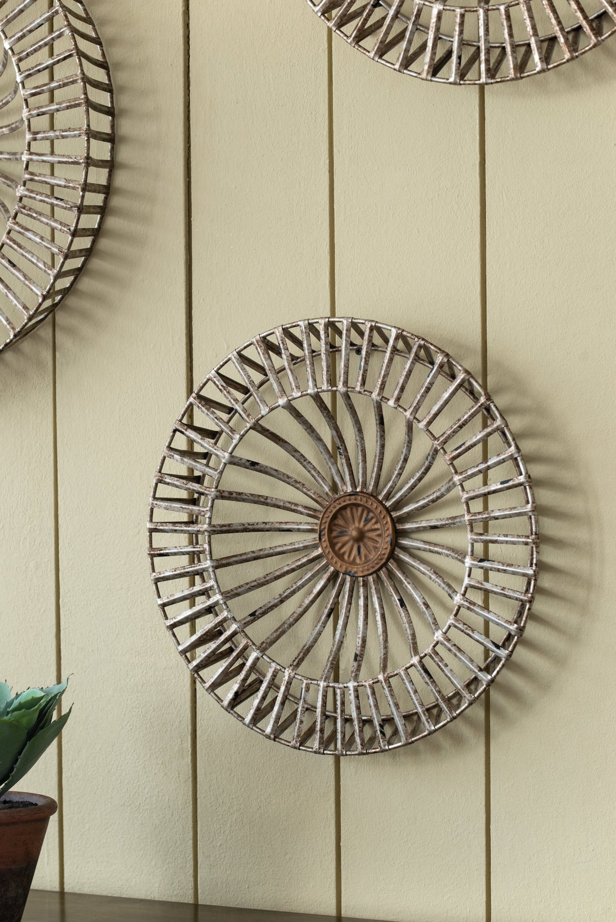 Set of 3 Jennings Metal Discs Wall Decor