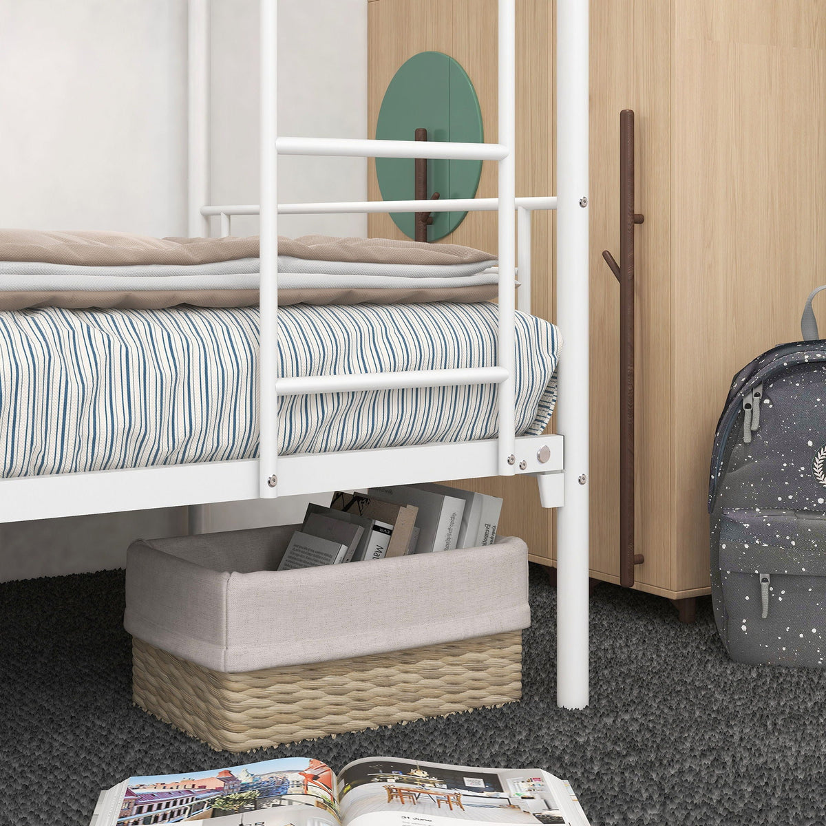 Space Saving Bunk Bed With Metal Frame And Ladder