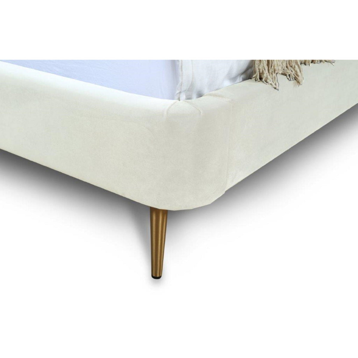 Heather - Upholstered Bed With Curved Headboard