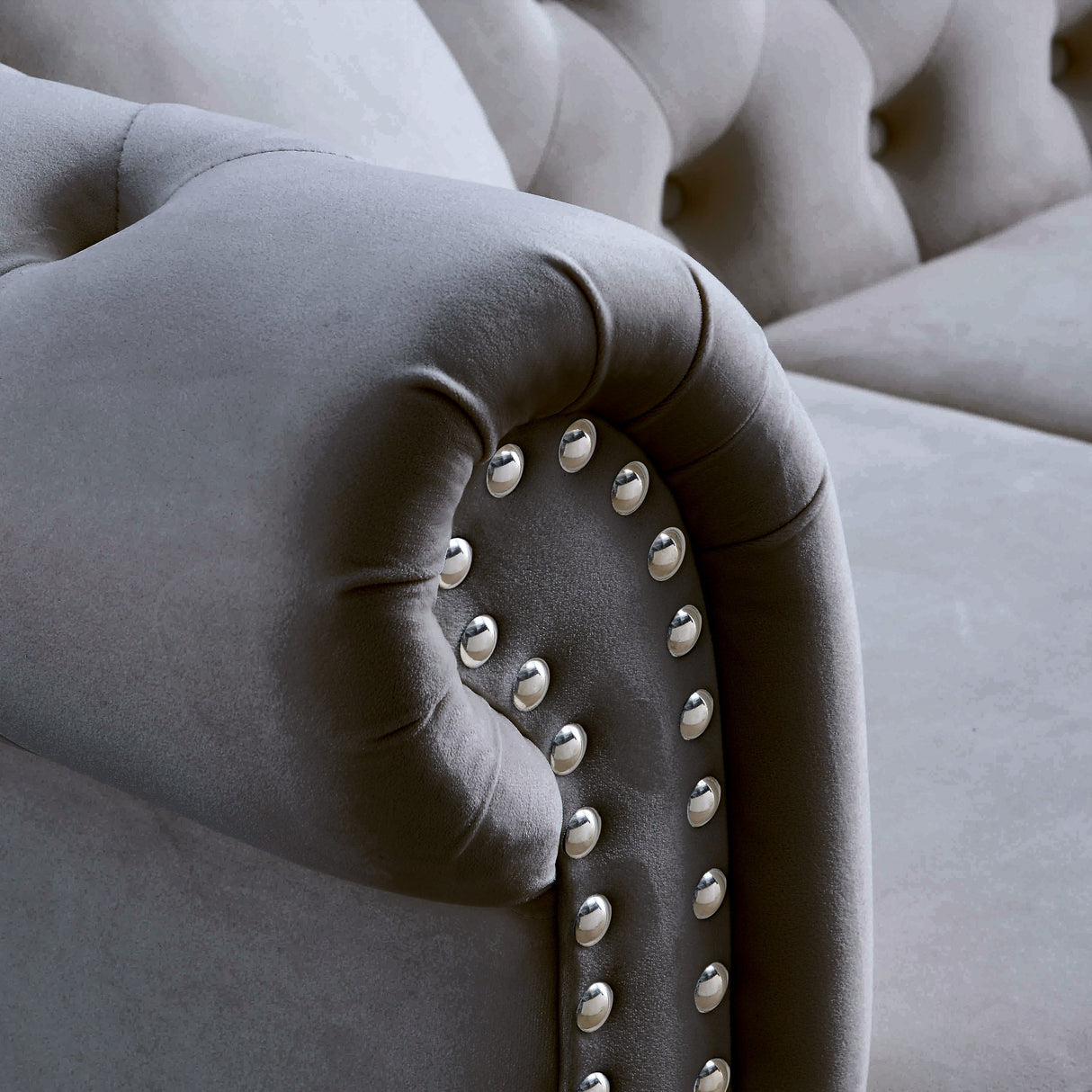 80" Grey Velvet Chesterfield Sofa