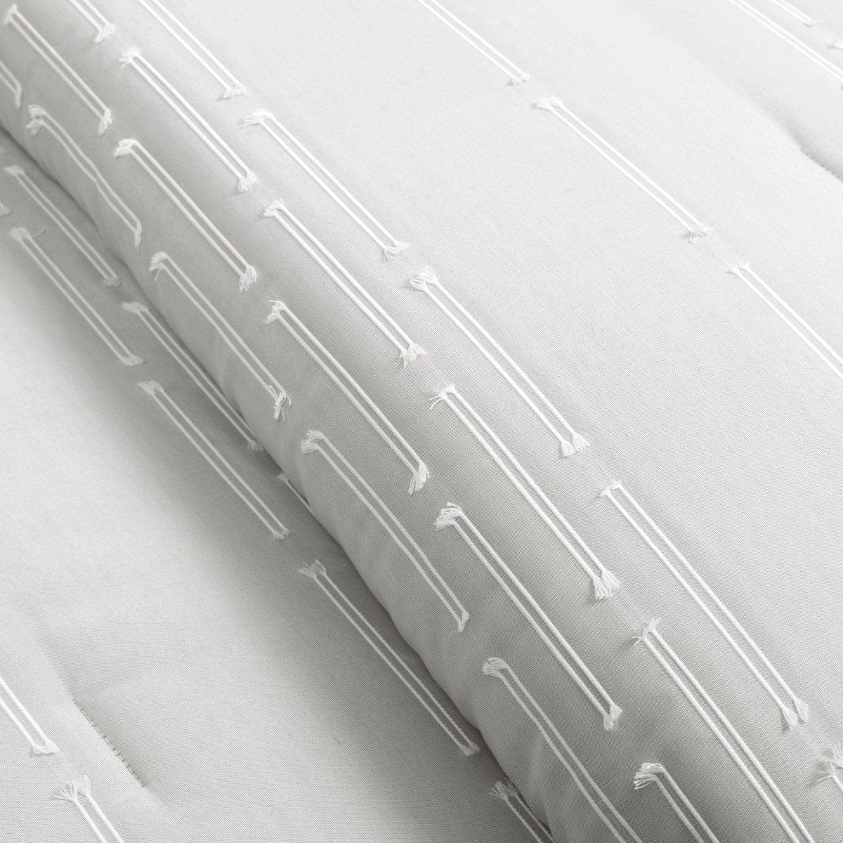 Clipped Stripe Jacquard 3 Piece Comforter Set