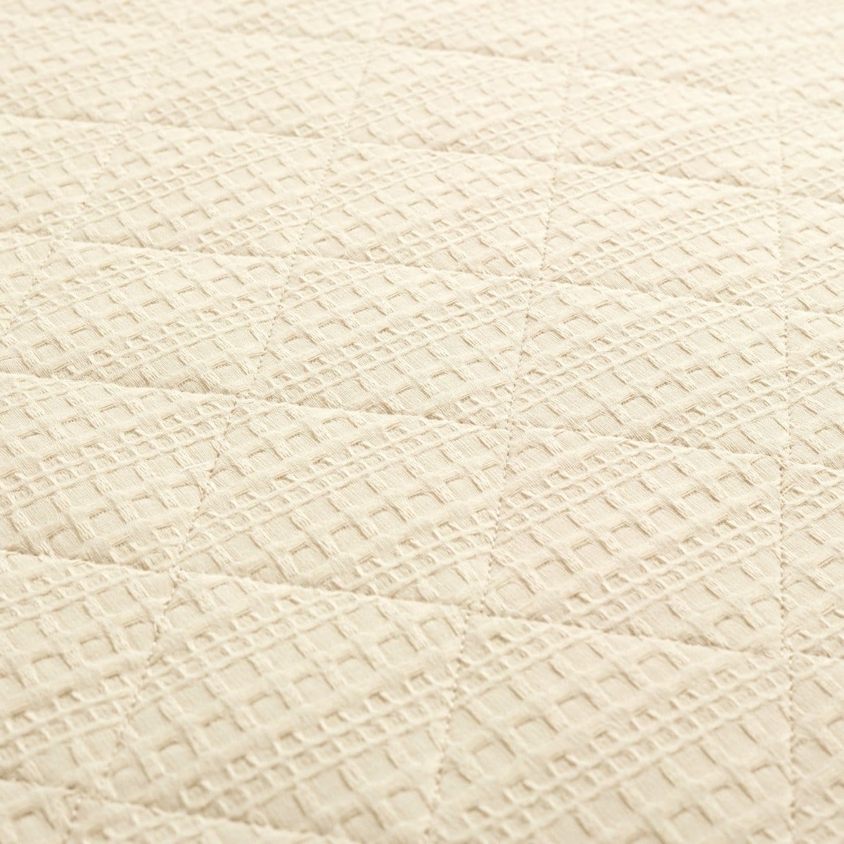 Haniya Solid Waffle Woven Cotton Textured Quilt Set