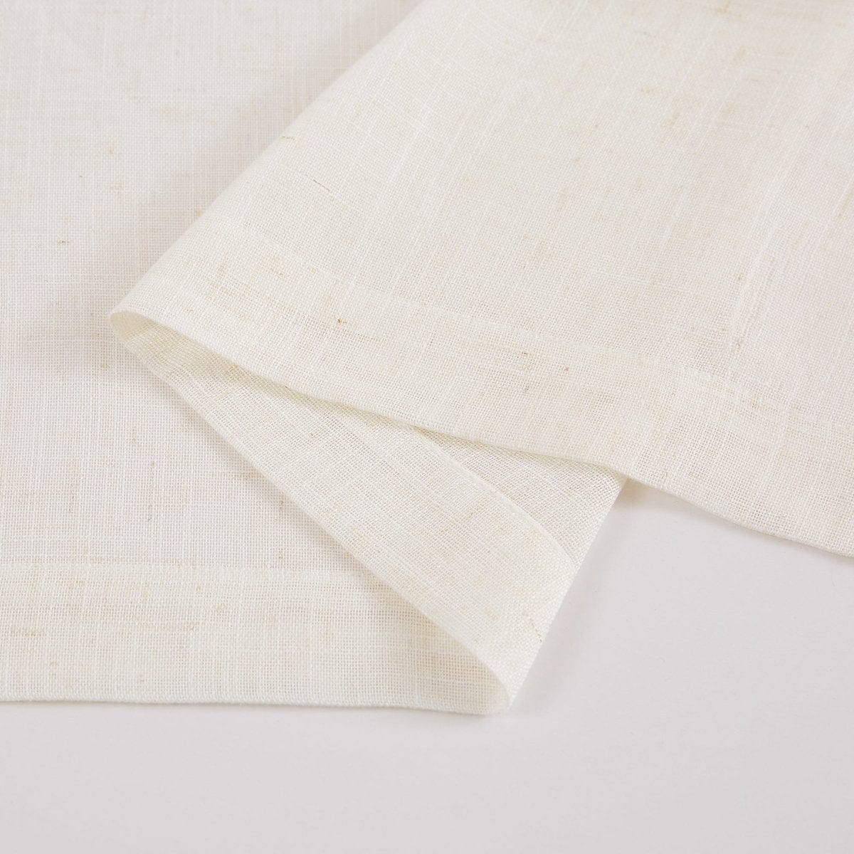 Brigitte Embroidery Eyelet Scalloped Edge Valance