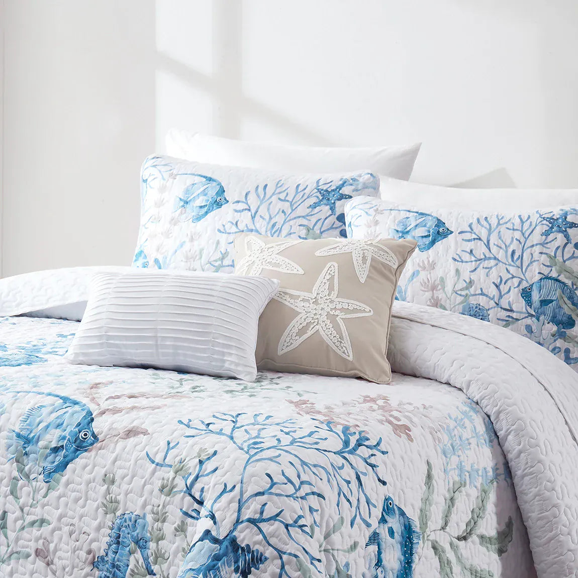 Oceana Watercolor Sea Life Quilt Set