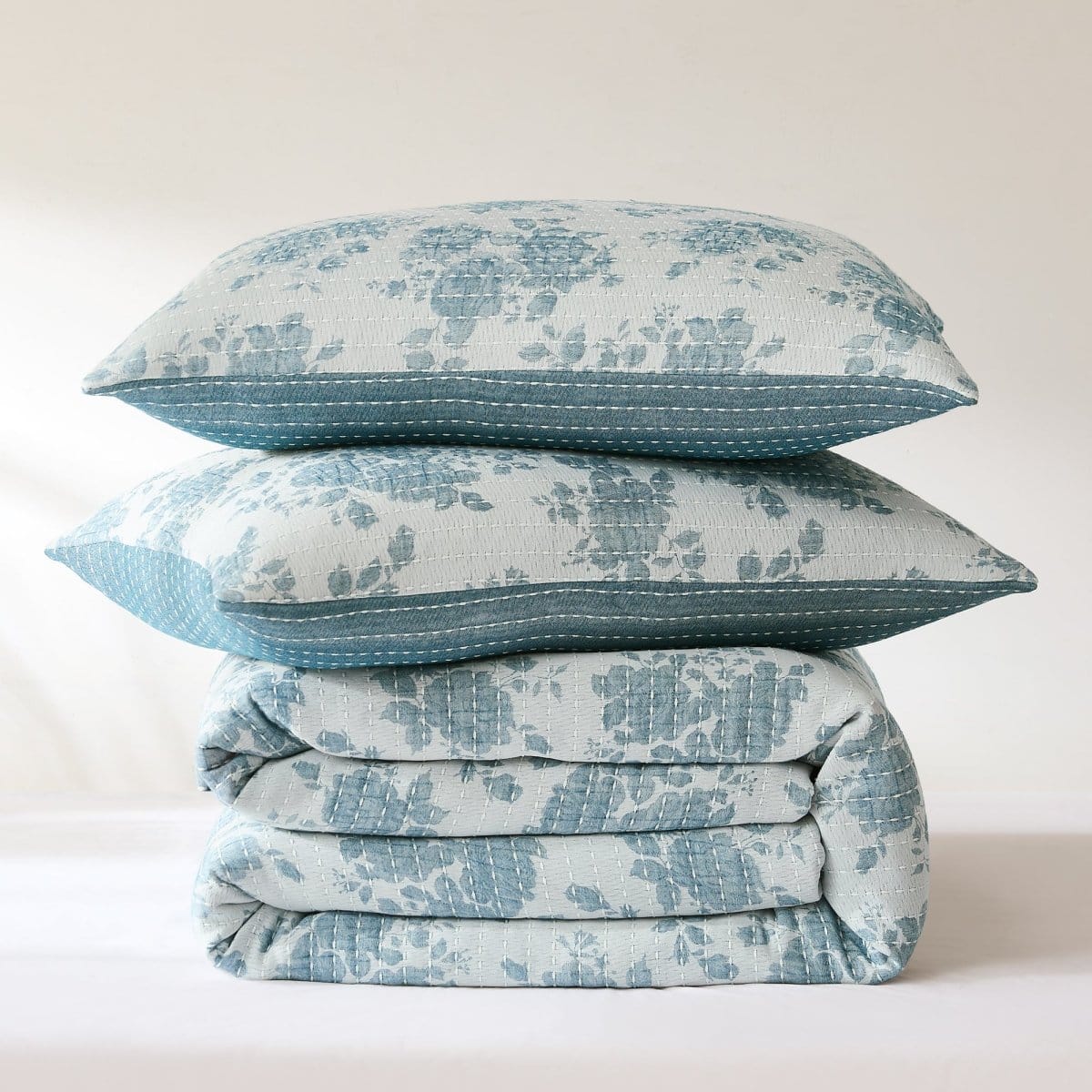 Rose Garden Pick Stitch Jacquard Matelasse Coverlet Set