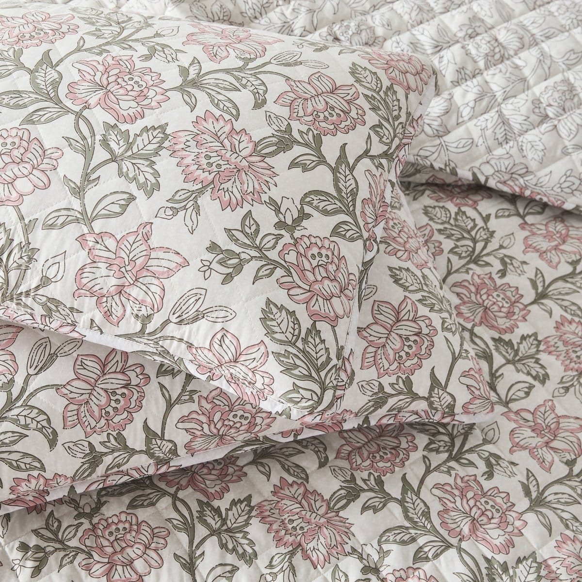 Zara Floral Block Reversible Quilt Set