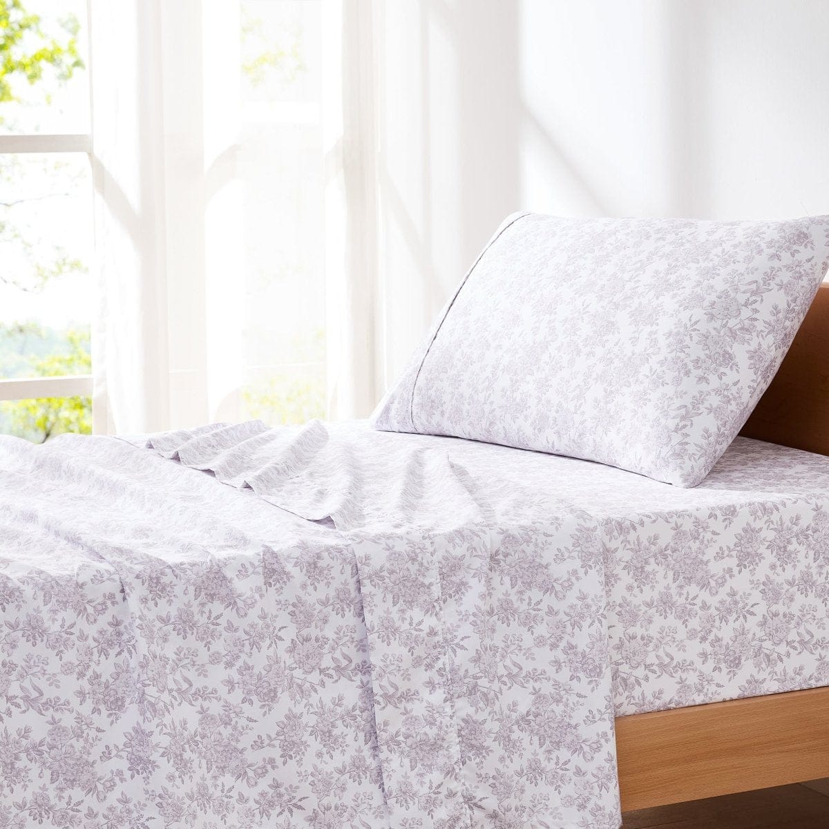 Peony Toile Sheet Set