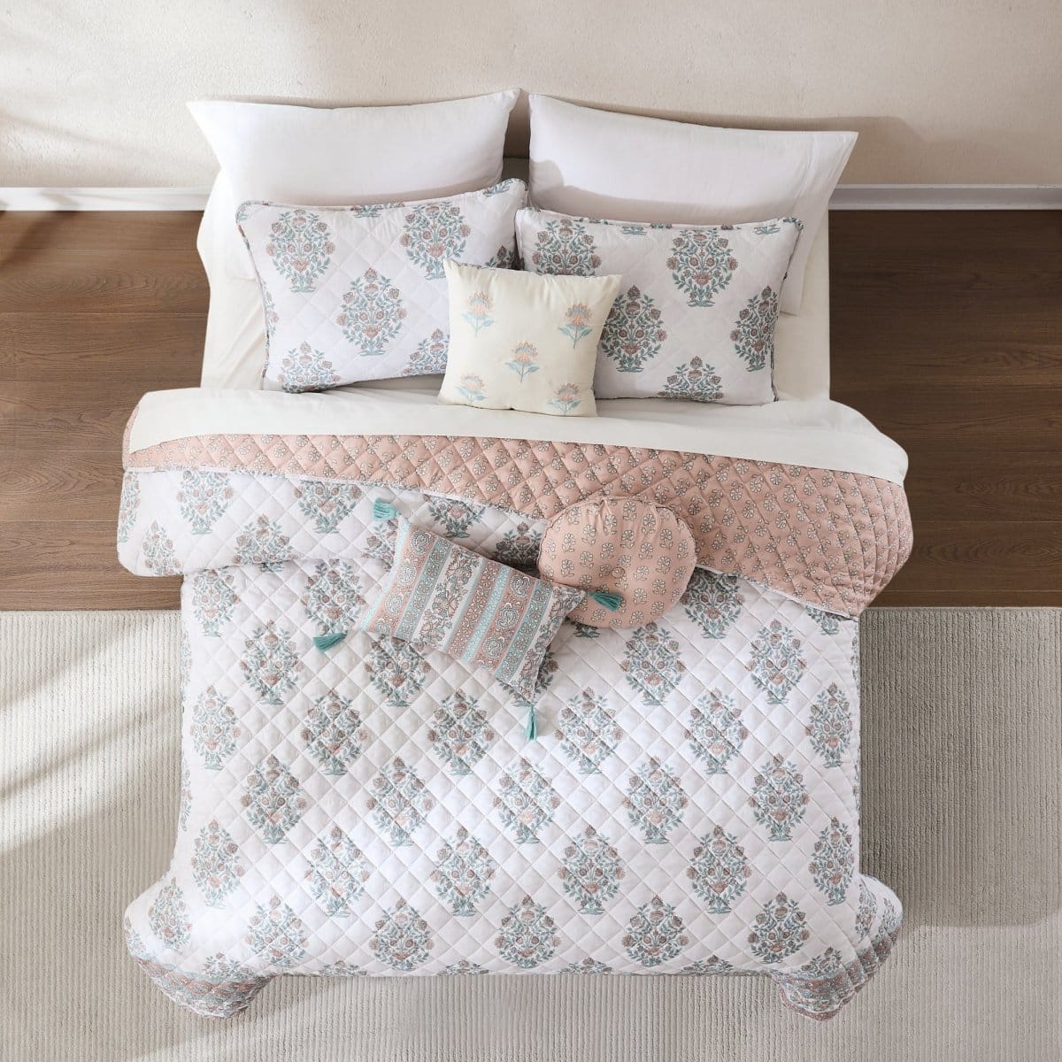 Sofia Flower Block Bouquet Reversible Quilt 6Pc Set