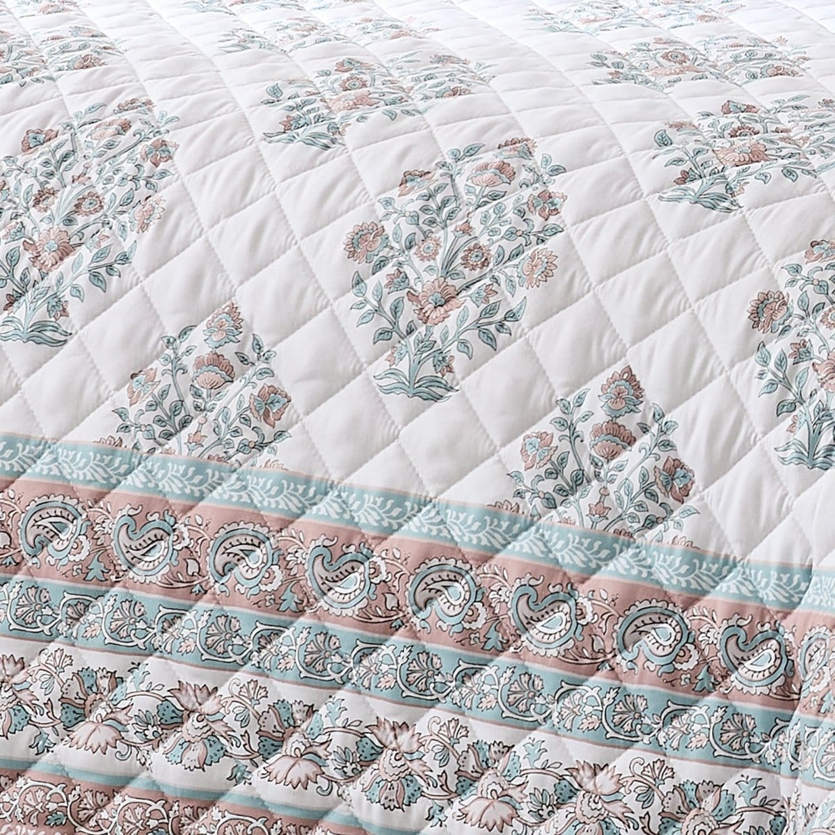 Sofia Flower Block Bouquet Reversible Quilt 6Pc Set