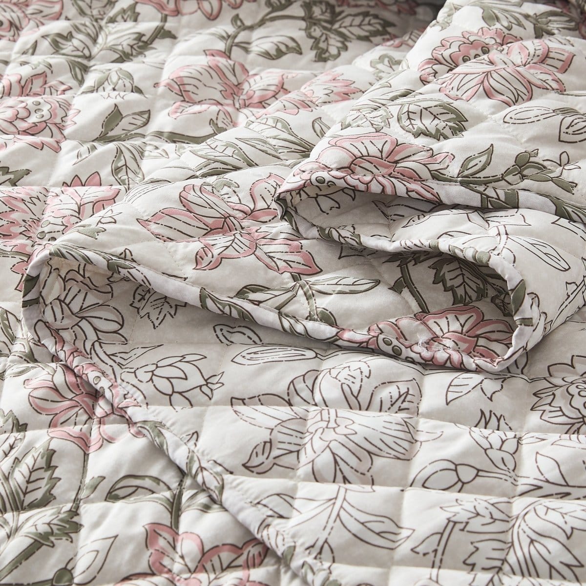 Zara Floral Block Reversible Quilt Set