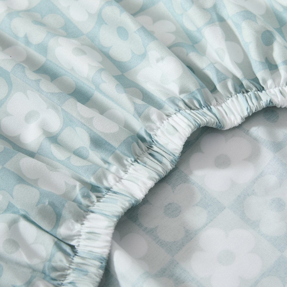 Daisy Checkered Sheet Set