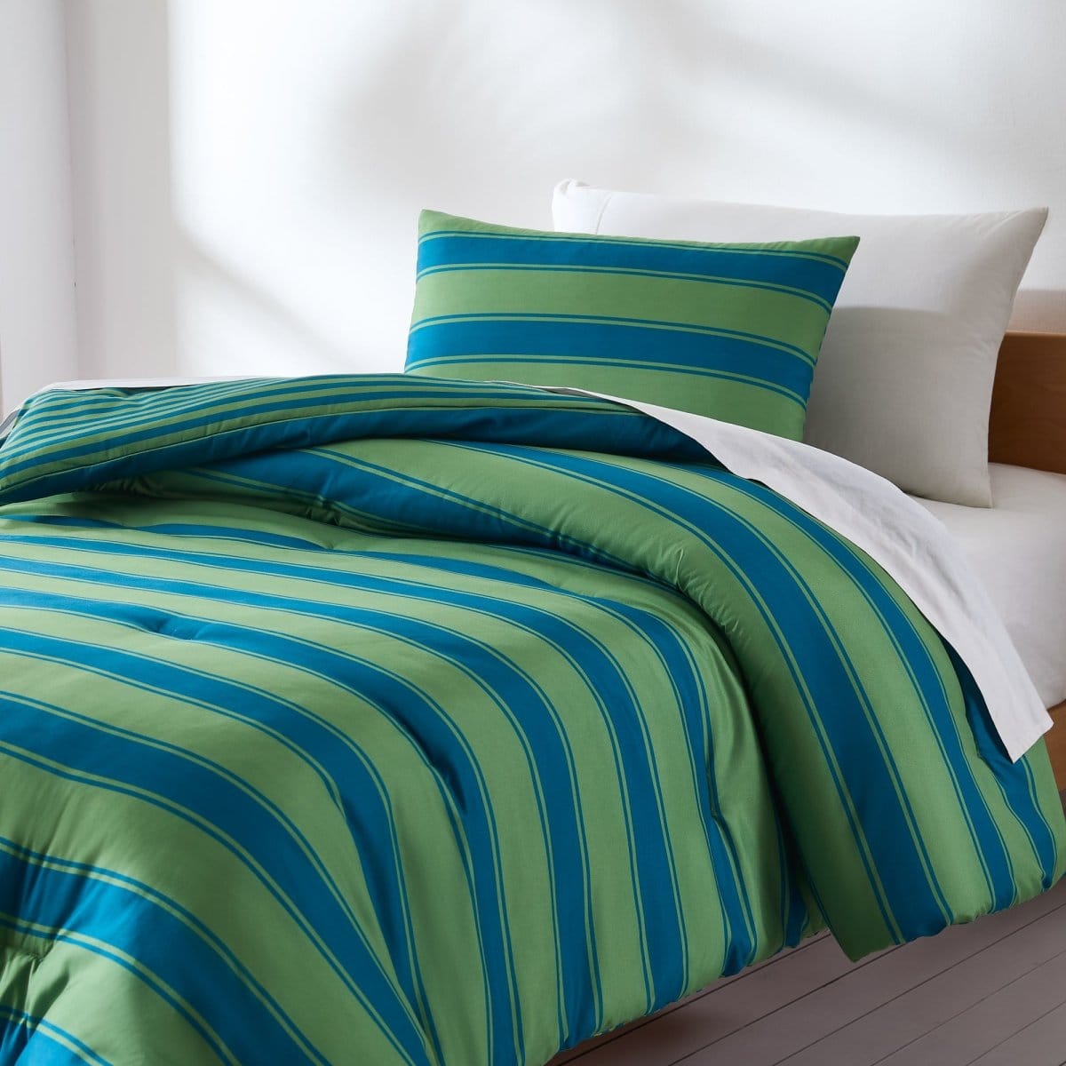 Gale Cabana Stripe Comforter Set