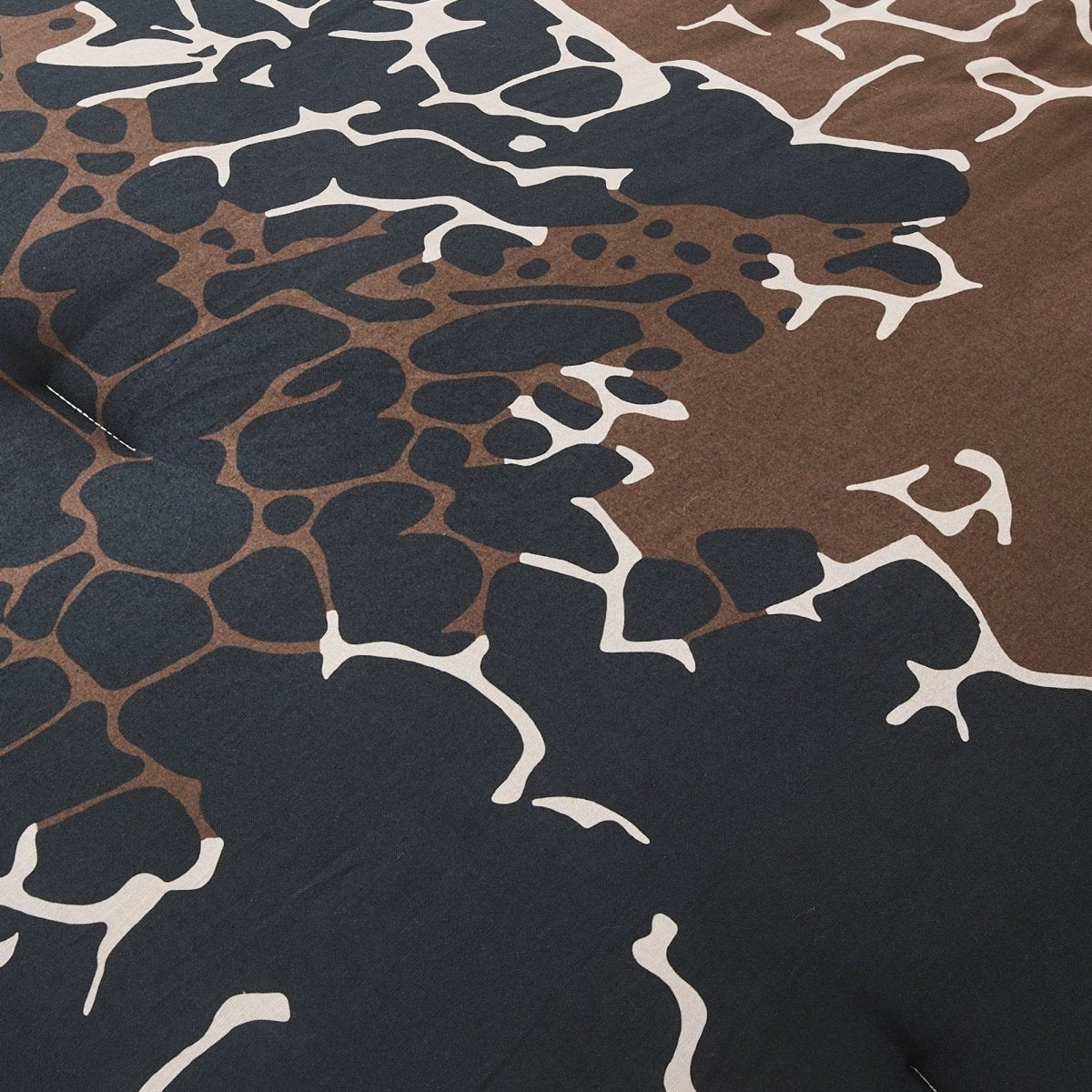 Threaded Roots Comforter Set