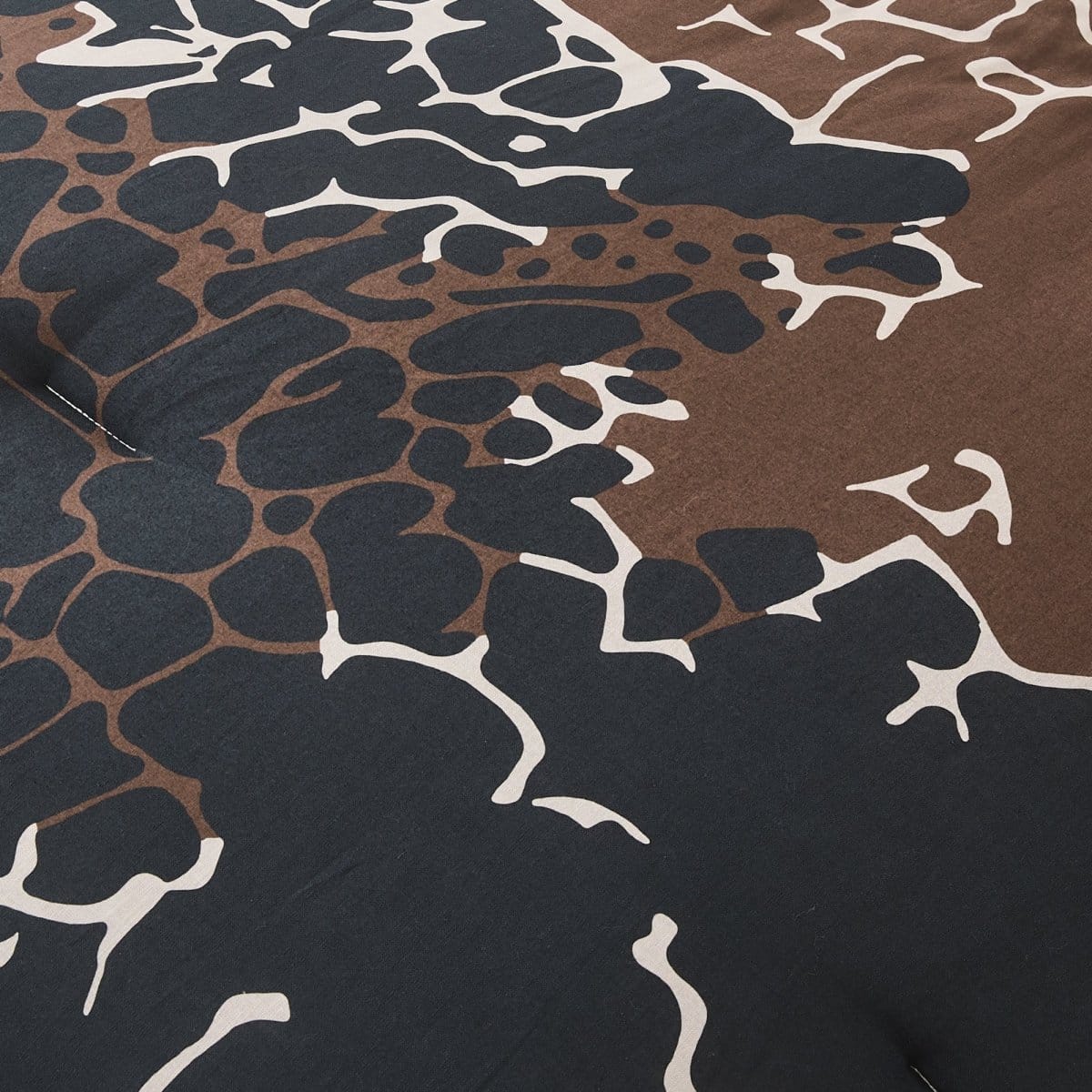 Threaded Roots Comforter Set