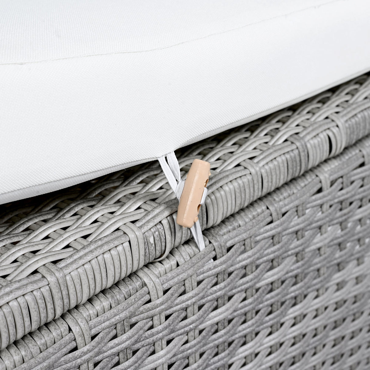 Tomax 5-Piece Outdoor Patio Rattan Sofa Set