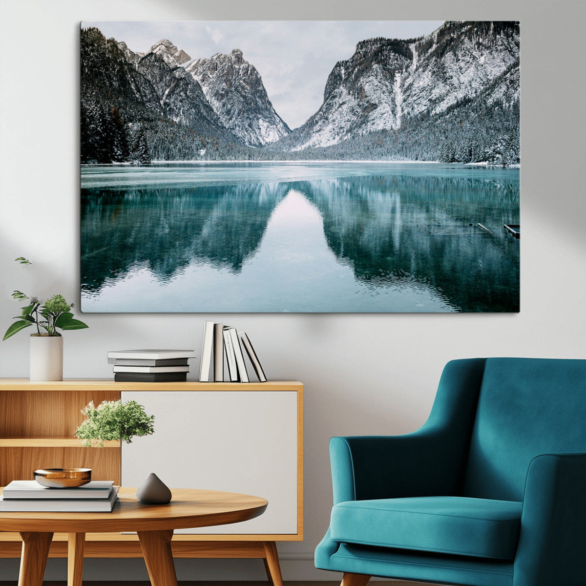 Mountain Lake Wall Art Canvas Print – Framed Toblacher See