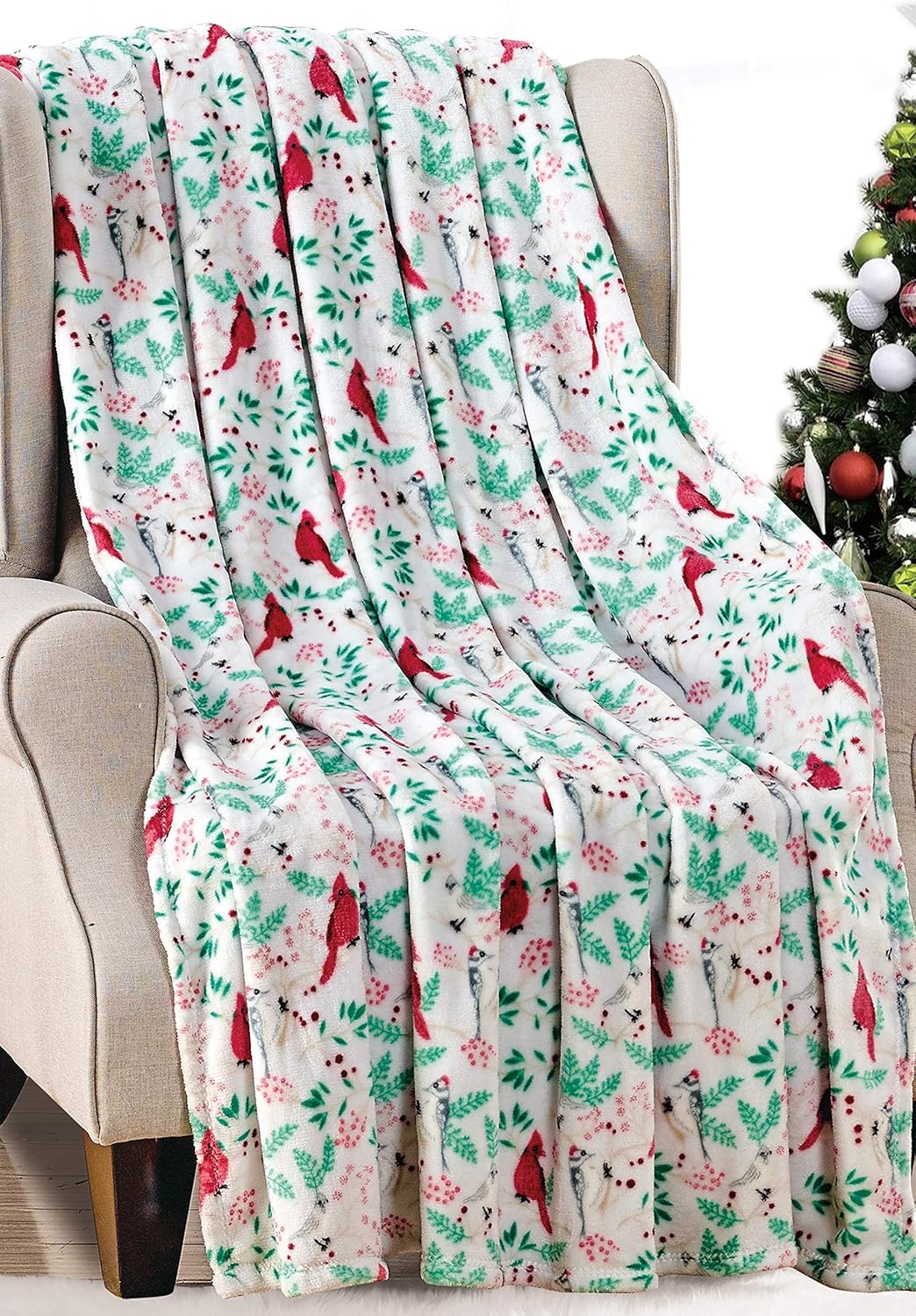 Soft Fleece Throw Blanket 50x60 – Lightweight Cozy Bed Couch Sofa Blanket for All Seasons