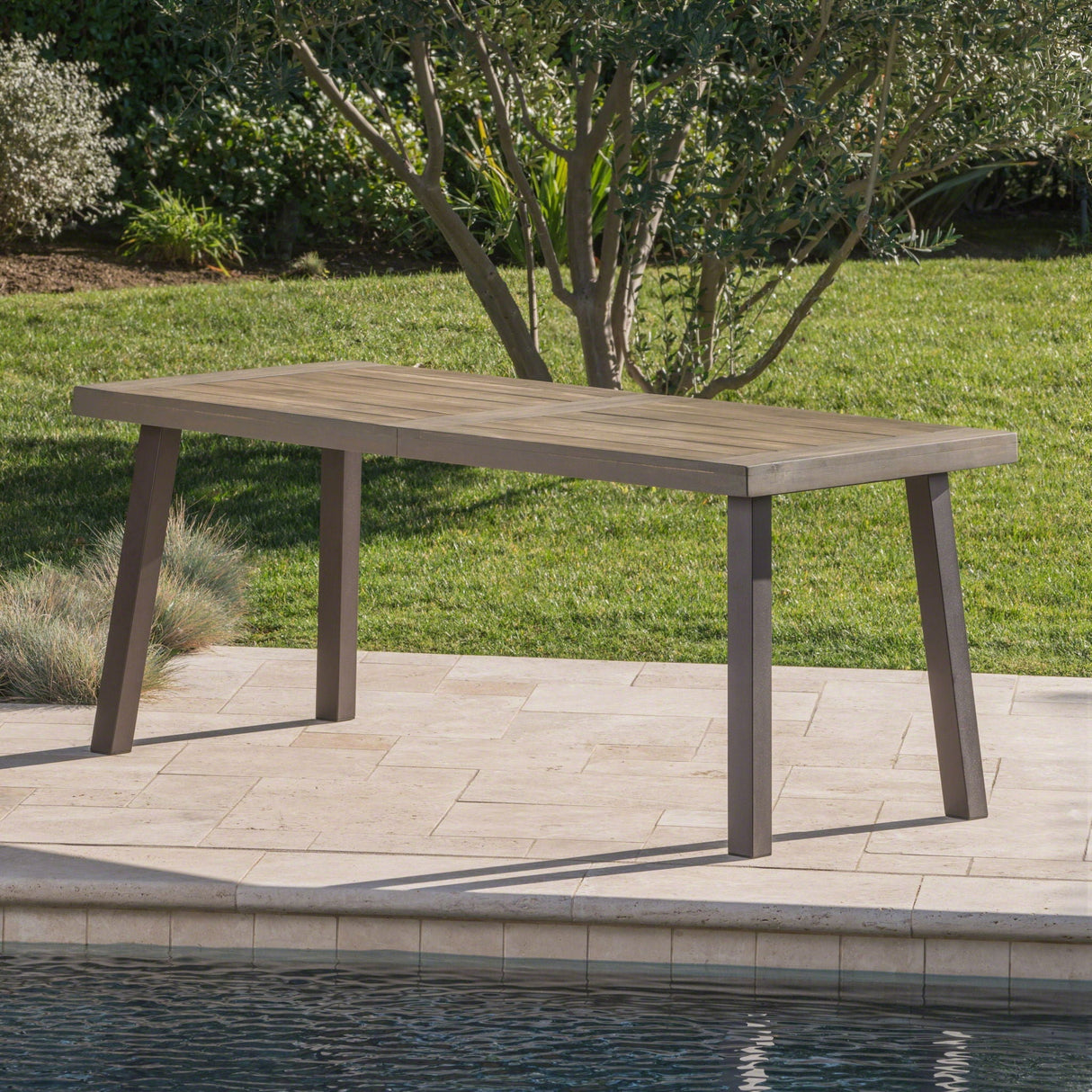Acacia Wood Dining Table With Slat Design