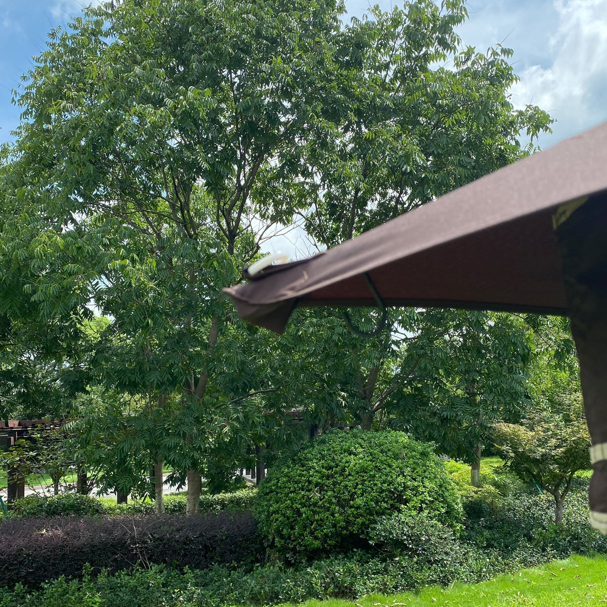 13 x 10 ft Patio Gazebo Tent with Ventilated Double Roof and Mosquito Net