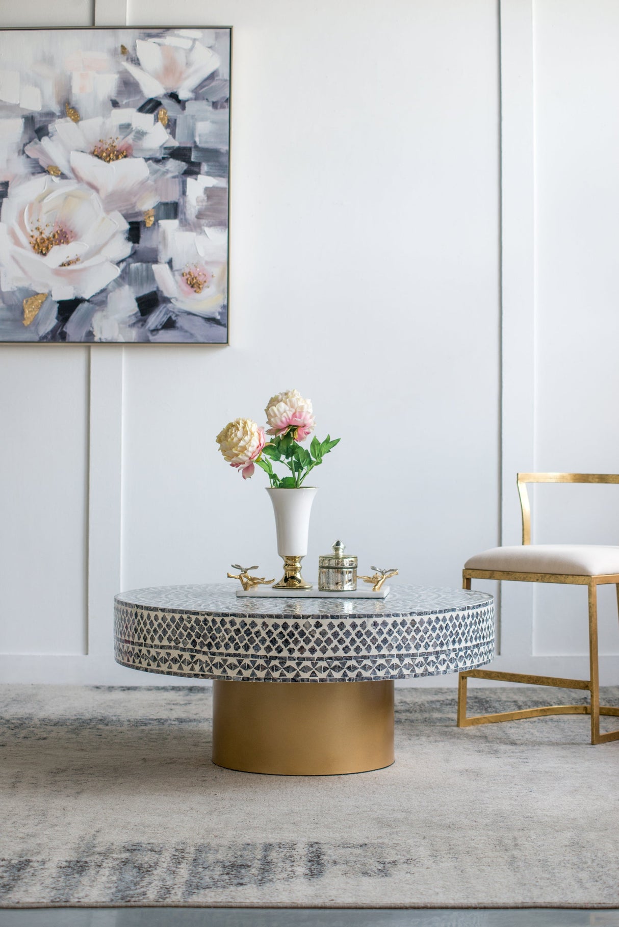 35x35x16' Unique Gray Black Ivory Capiz Coffee Table with Gold Pedestal Base