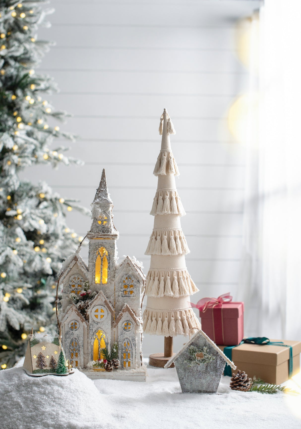 Fringes Embellished Cone With Wooden Base
