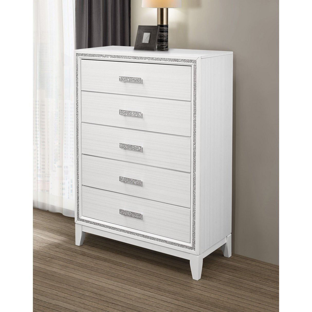 Omoda - Chest - White