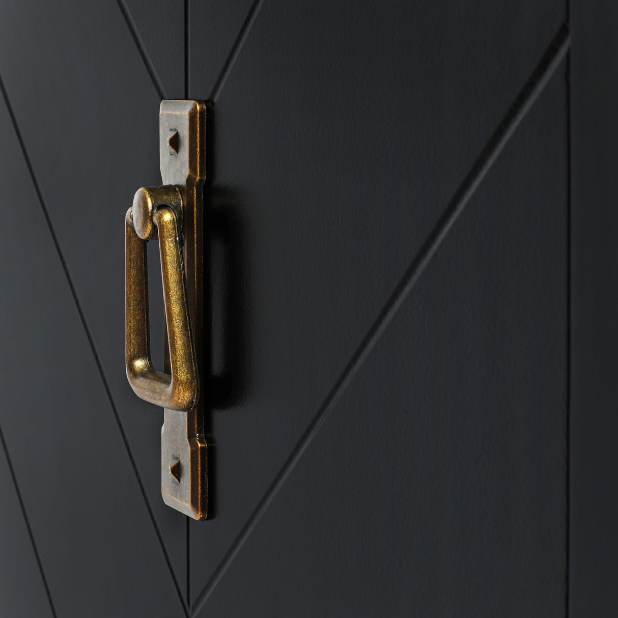 Vintage Style 2-Door Wooden Sideboard