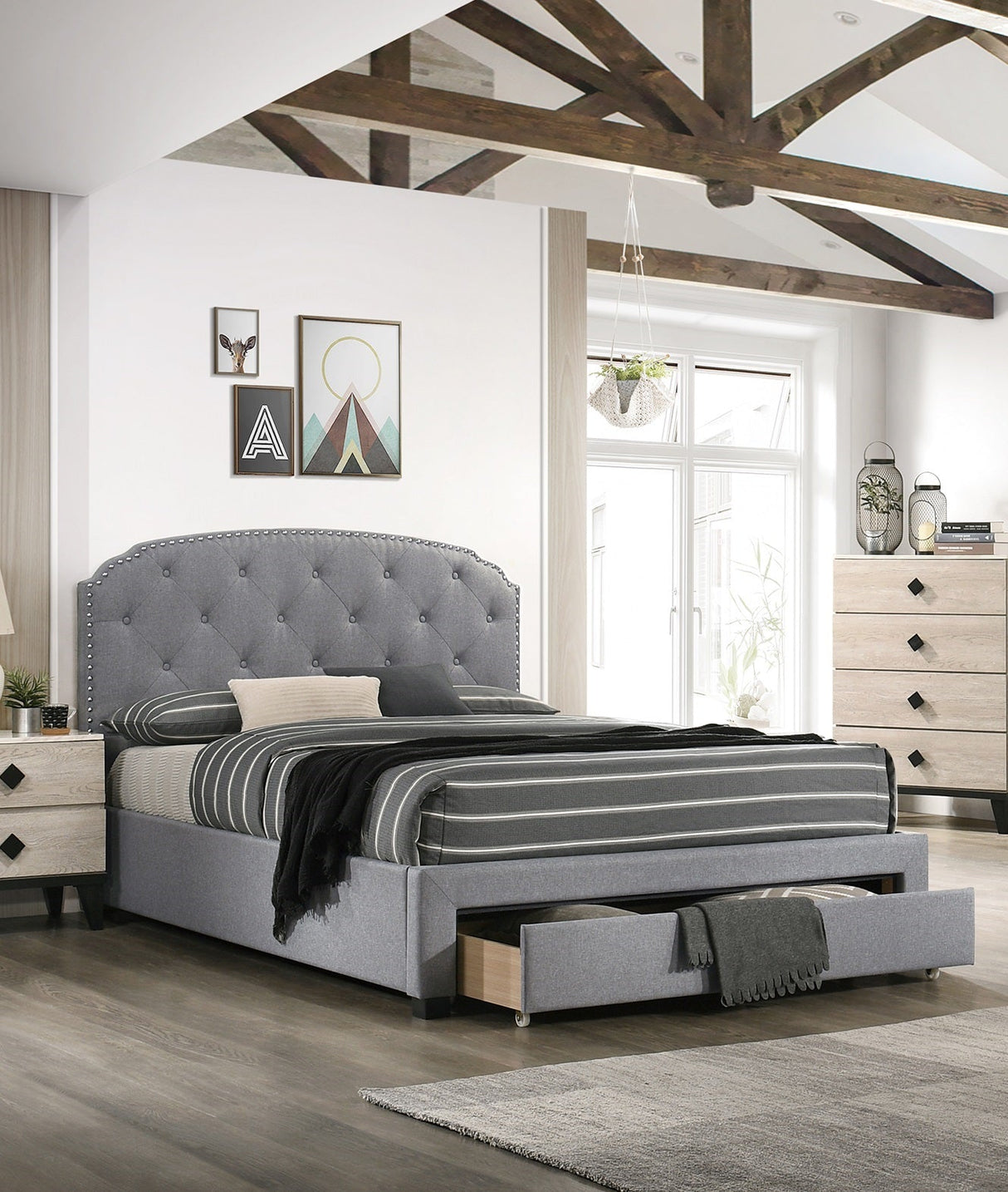 Button Tufted Headboard Storage Bed