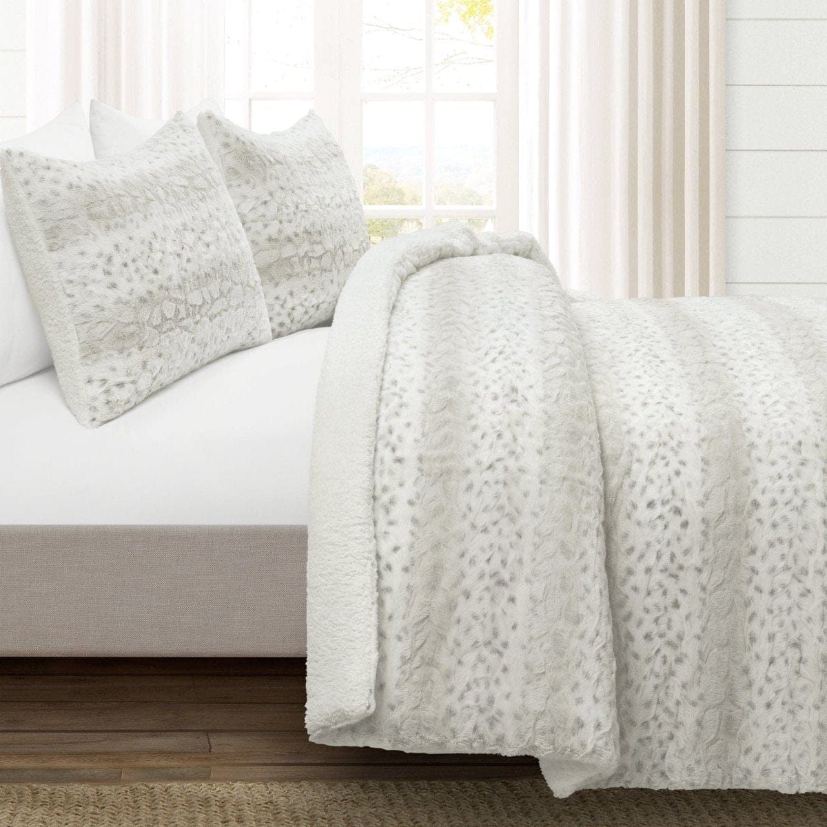 Leopard Textured Faux Fur Comforter 3 Piece Set