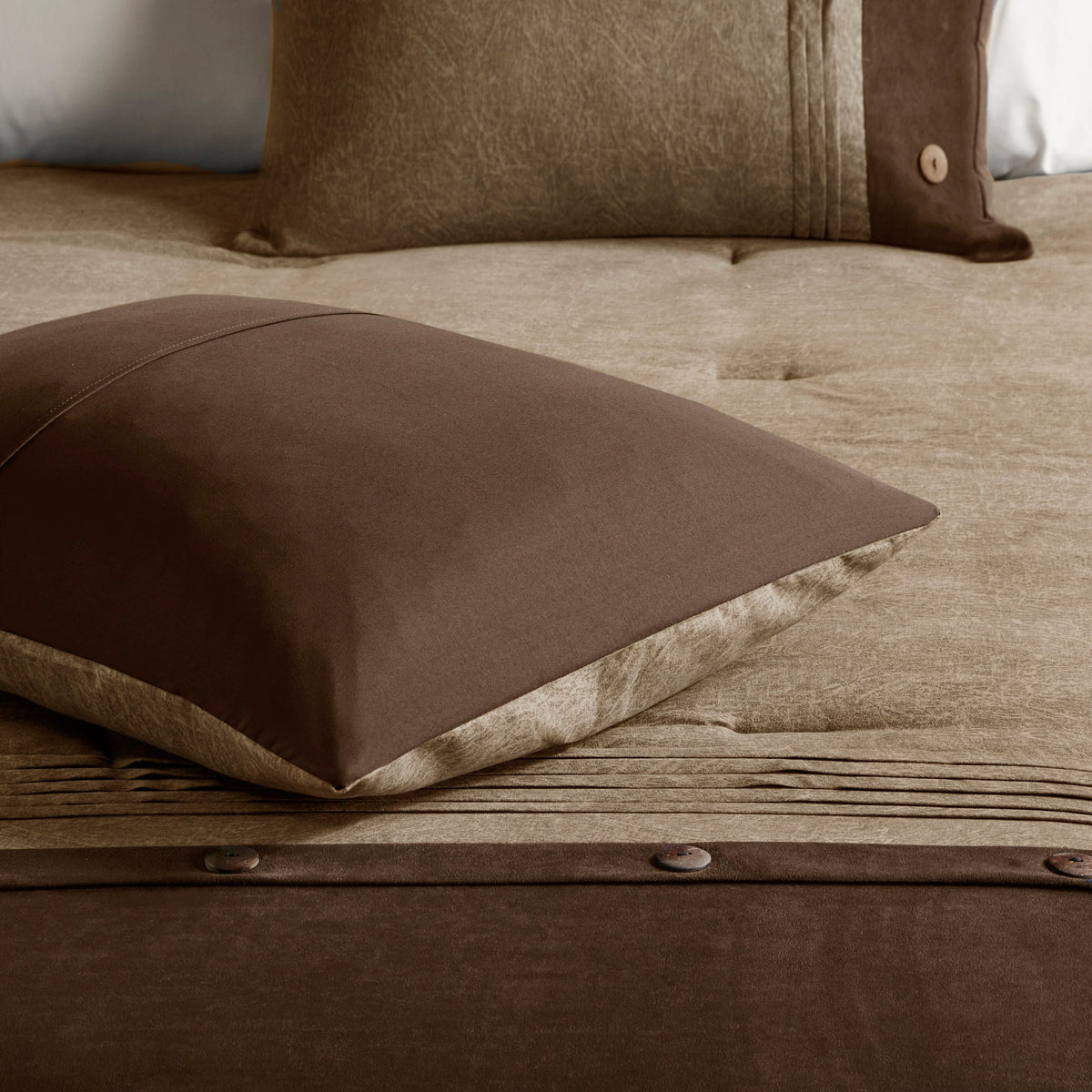 Brown Faux Suede Comforter Set with Hypoallergenic Filling – Queen, 7 Piece
