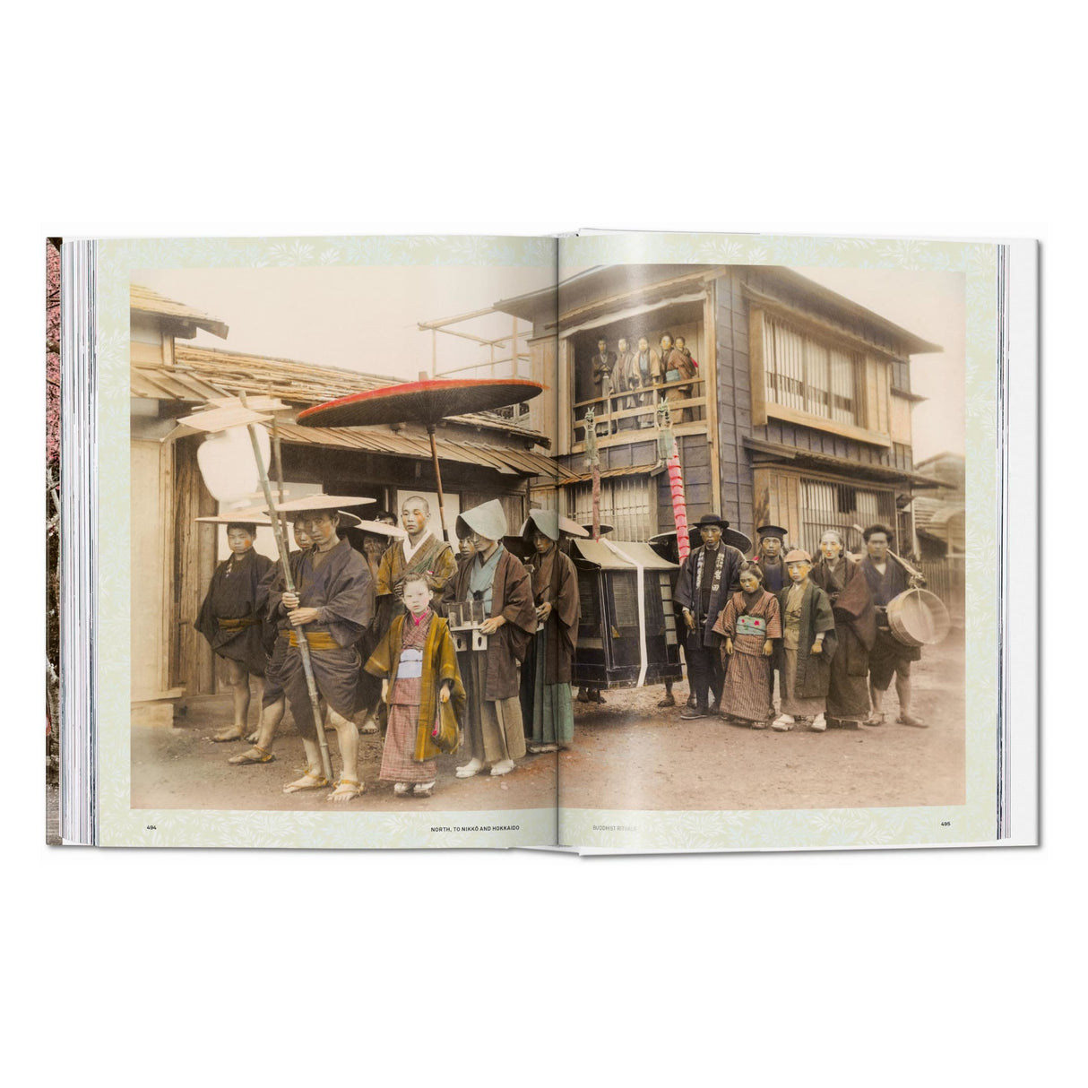 Japan 1900. A Portrait in Color (German, French, English)