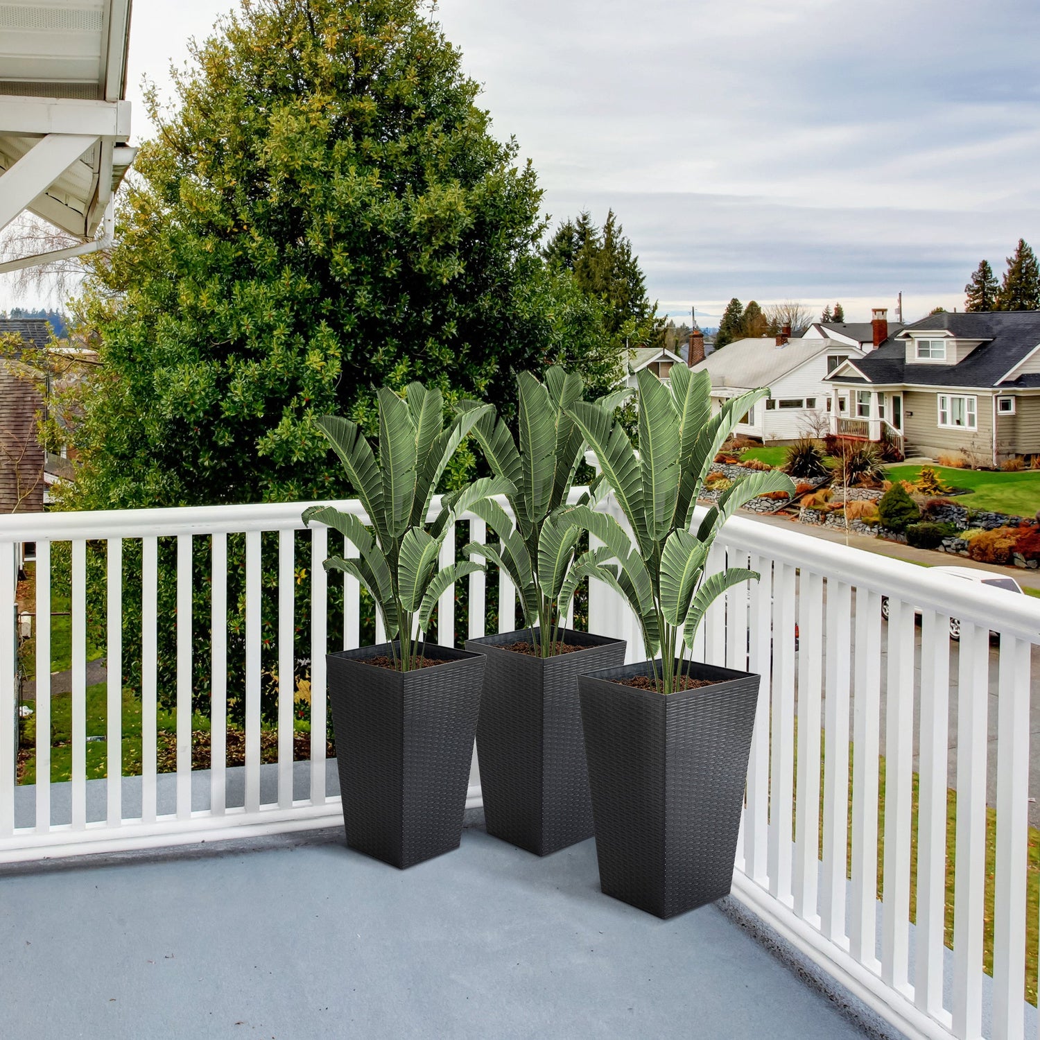 Outsunny set of 3 tall planters with drainage hole, outdoor flower pots, indoor planters for porch, front door, entryway, patio and deck