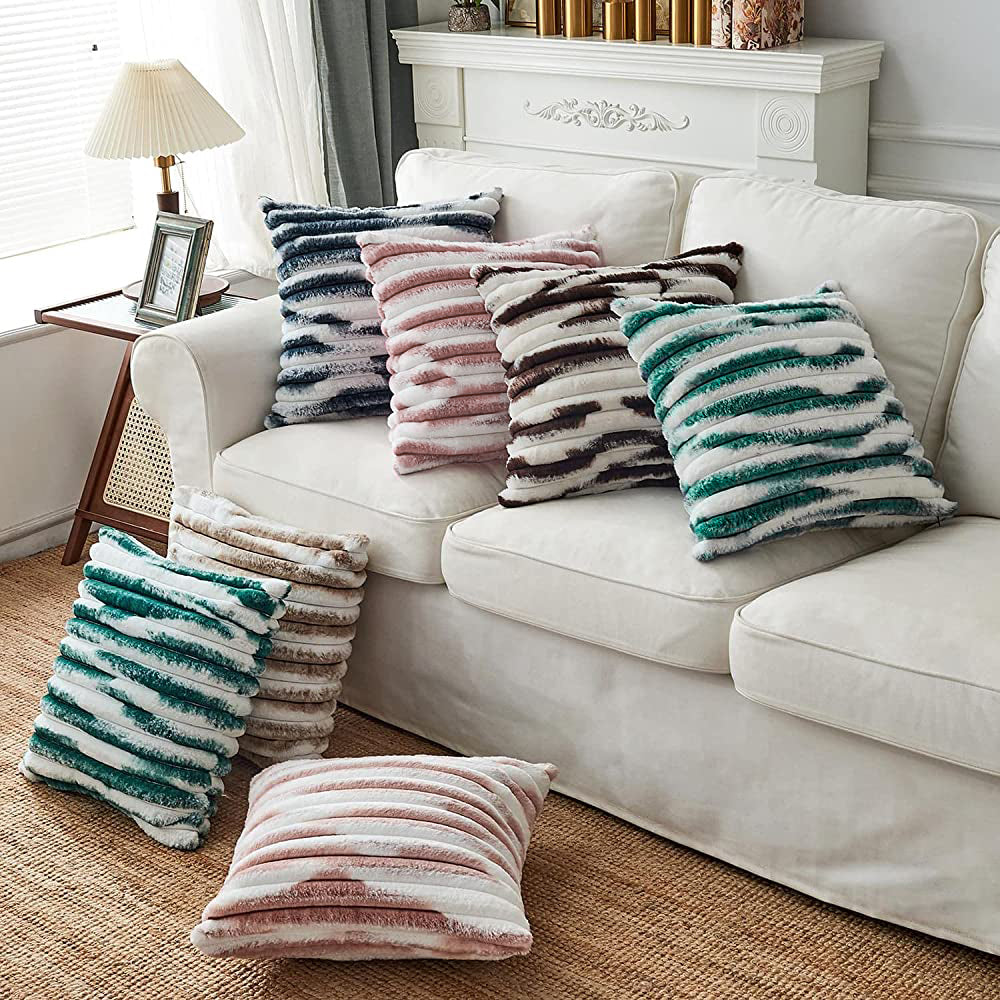 Set of 2 Polyester faux fur Throw Square Pillows size 18"x18" Ombre colors